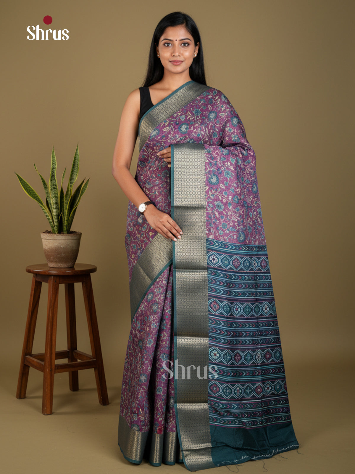 EBS16548 - Semi Crepe Saree - Shop on Shrus.com