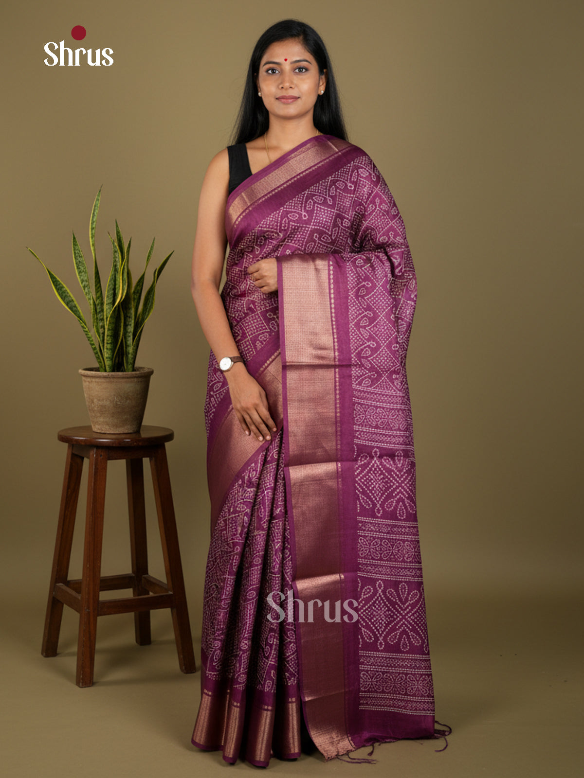 EBS16556 - Semi Crepe Saree - Shop on Shrus.com