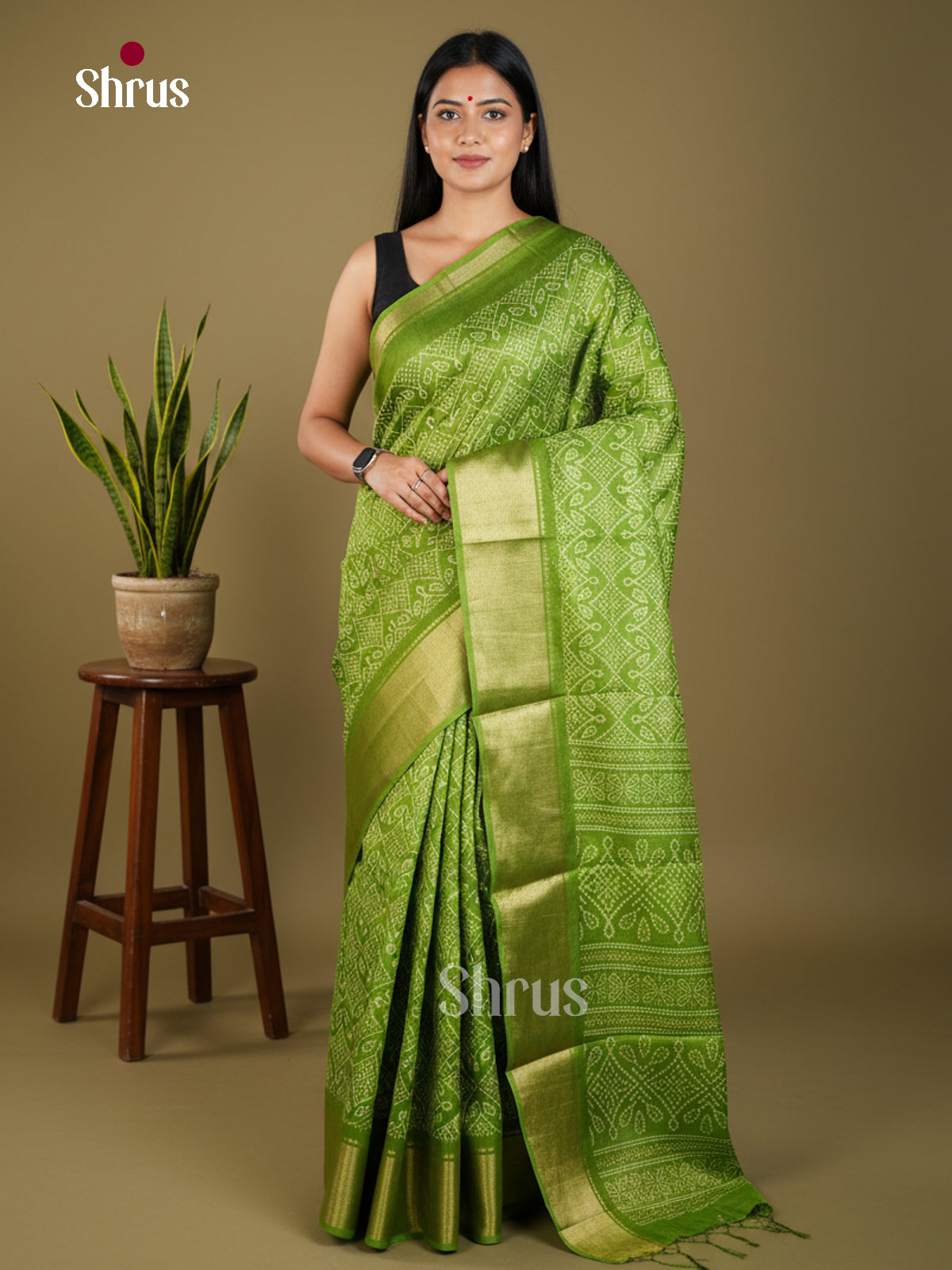 EBS16560 - Semi Crepe Saree - Shop on Shrus.com