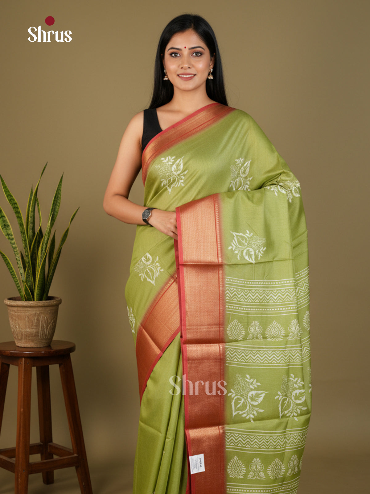 EBS16568 - Semi Crepe Saree - Shop on Shrus.com