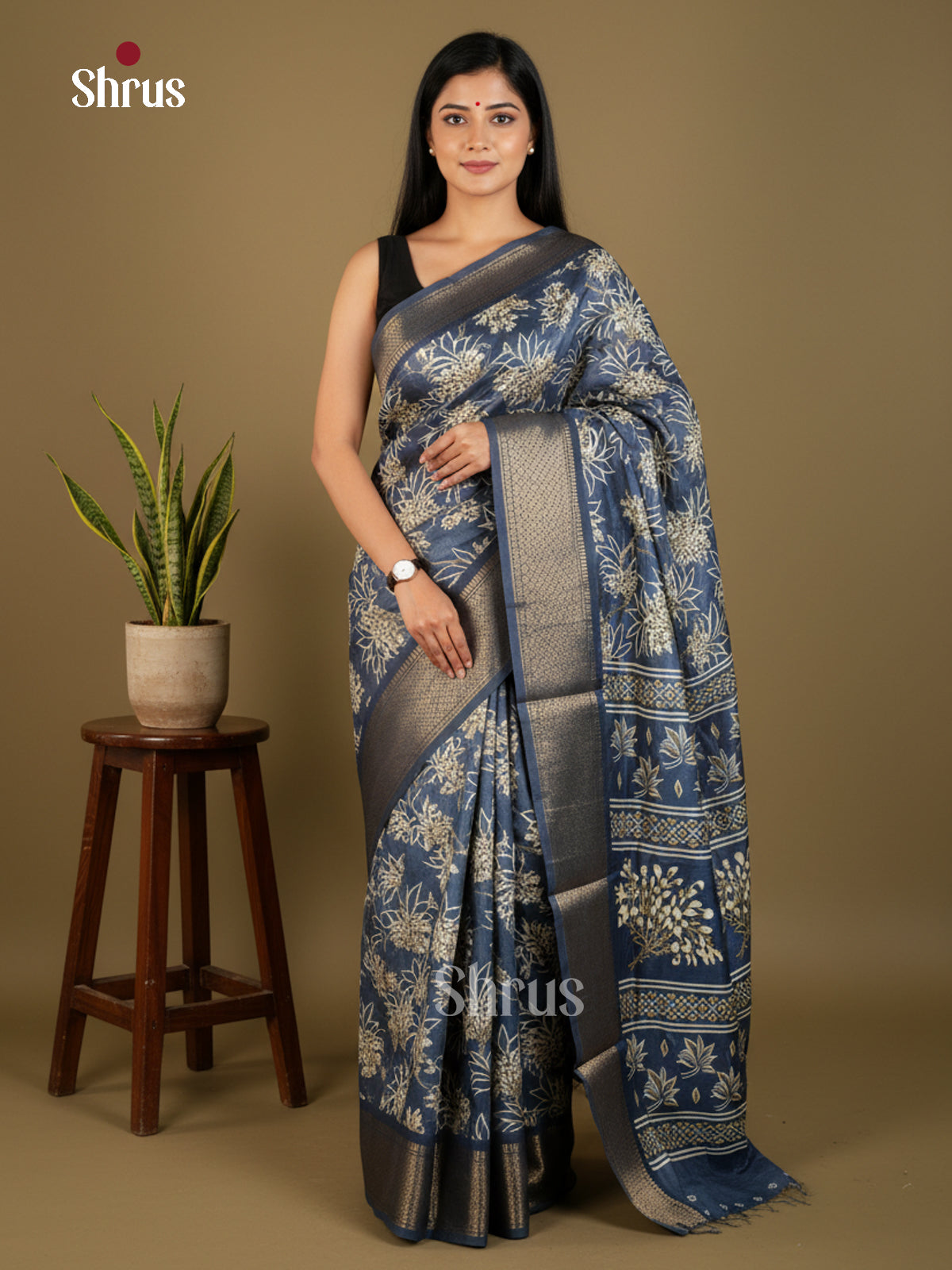 EBS16589 - Semi Crepe Saree - Shop on Shrus.com