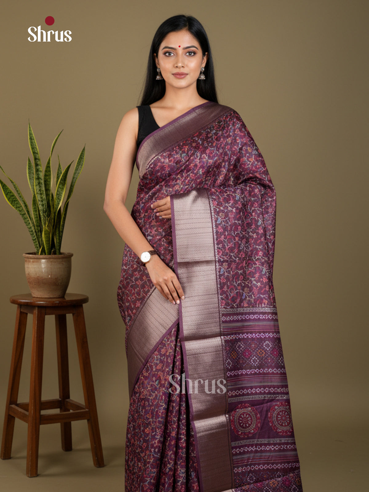 EBS16601 - Semi Crepe Saree - Shop on Shrus.com
