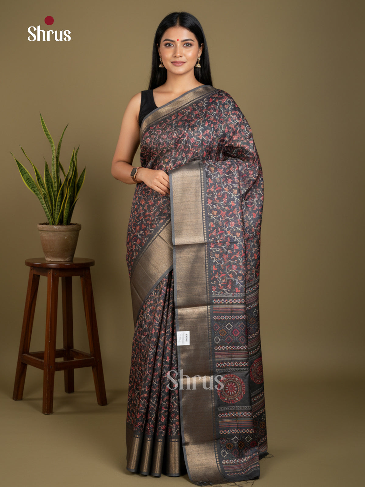 EBS16605 - Semi Crepe Saree - Shop on Shrus.com