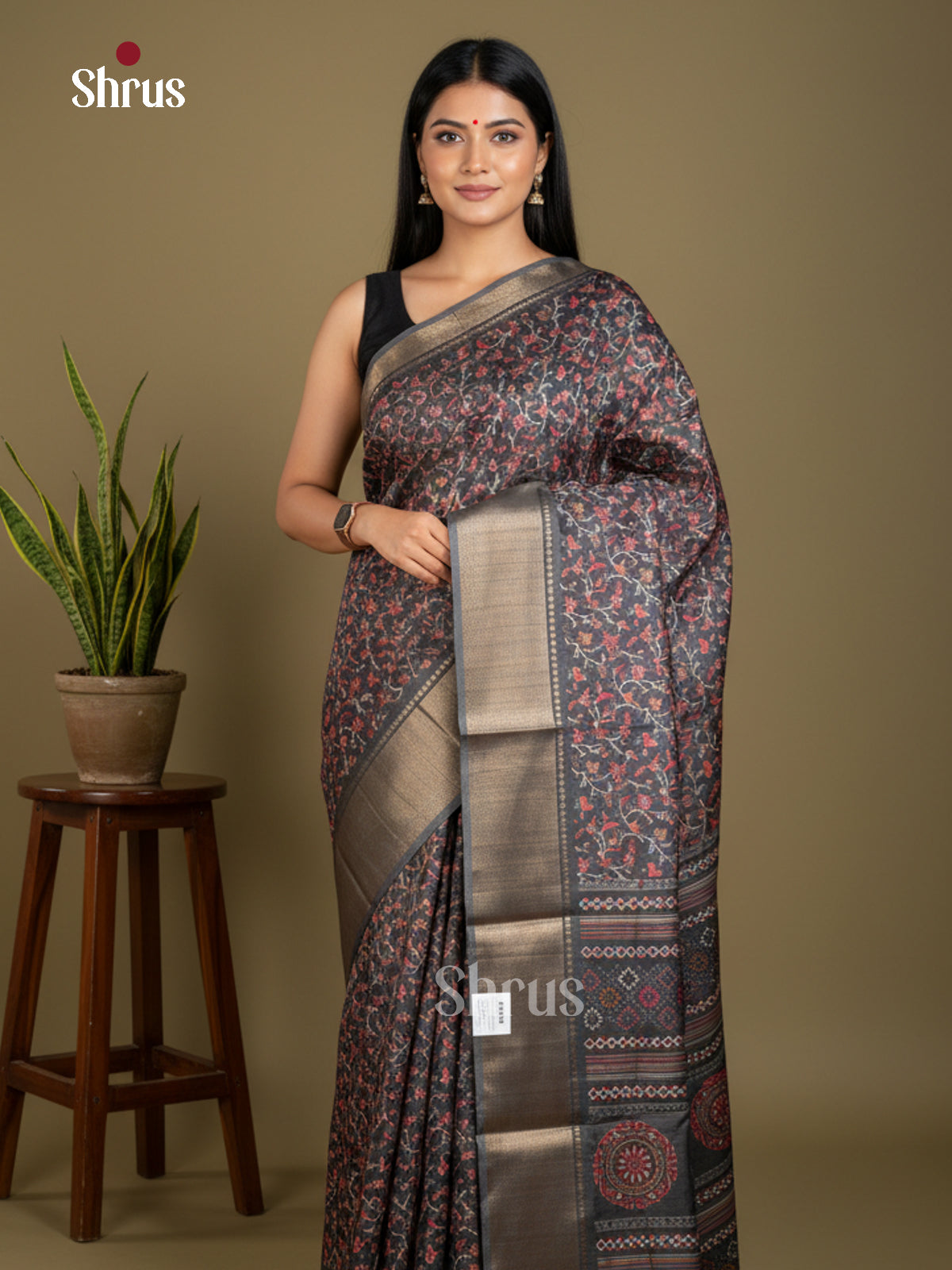 EBS16605 - Semi Crepe Saree - Shop on Shrus.com