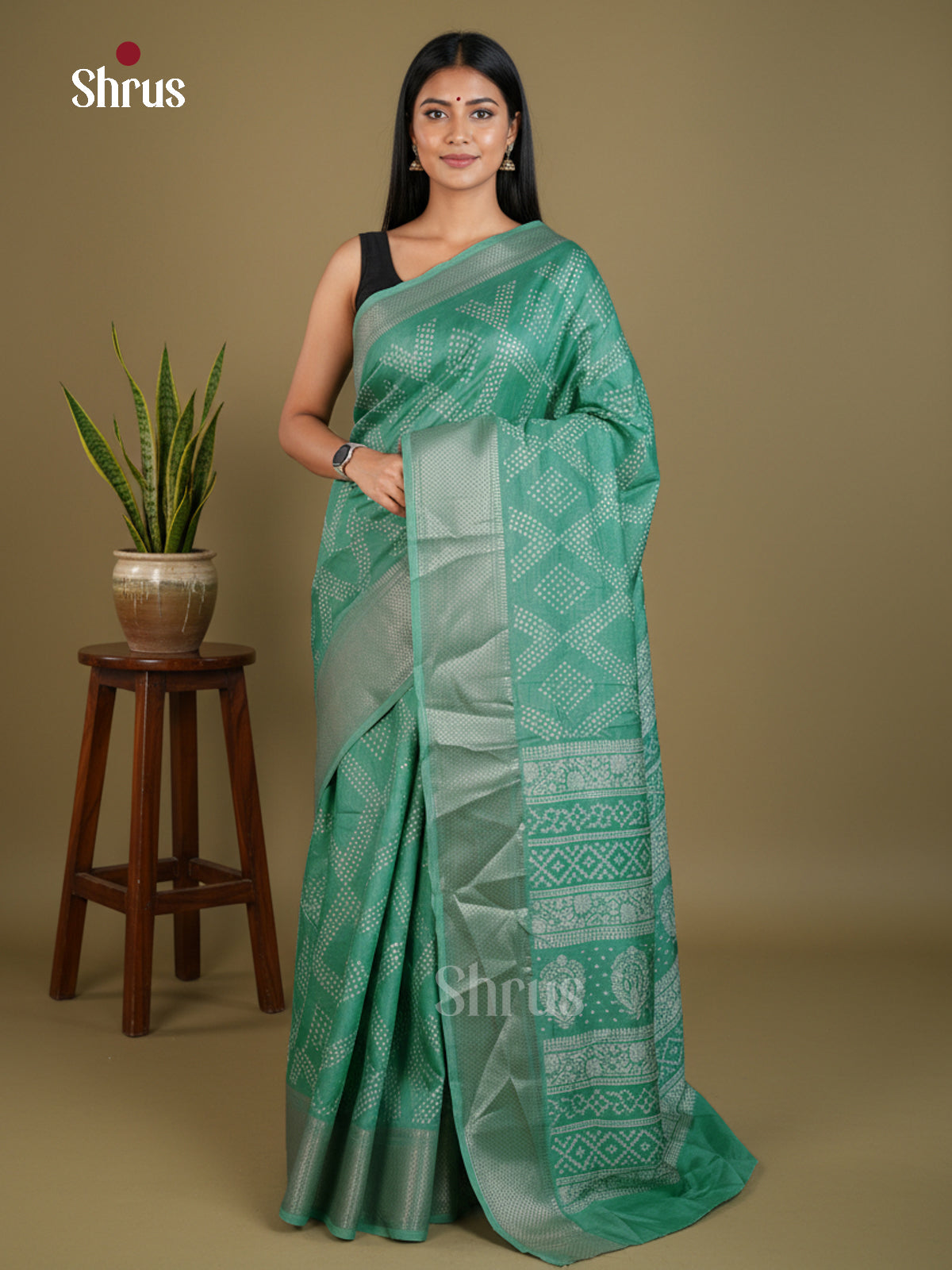 Semi Crepe Saree - EBS16667 - Shop on Shrus.com