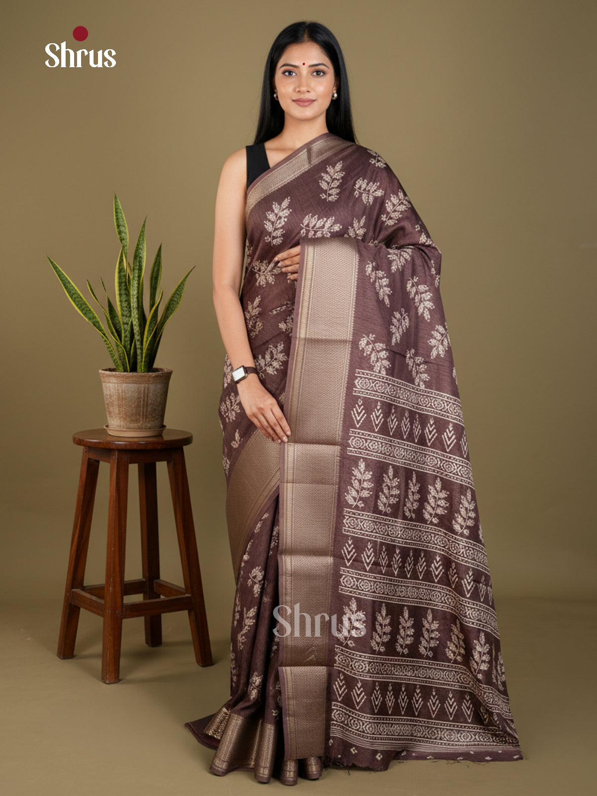 EBS16675 - Semi Crepe Saree - Shop on Shrus.com
