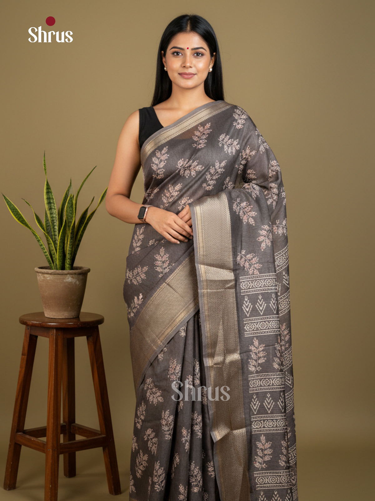 EBS16677 - Semi Crepe Saree - Shop on Shrus.com