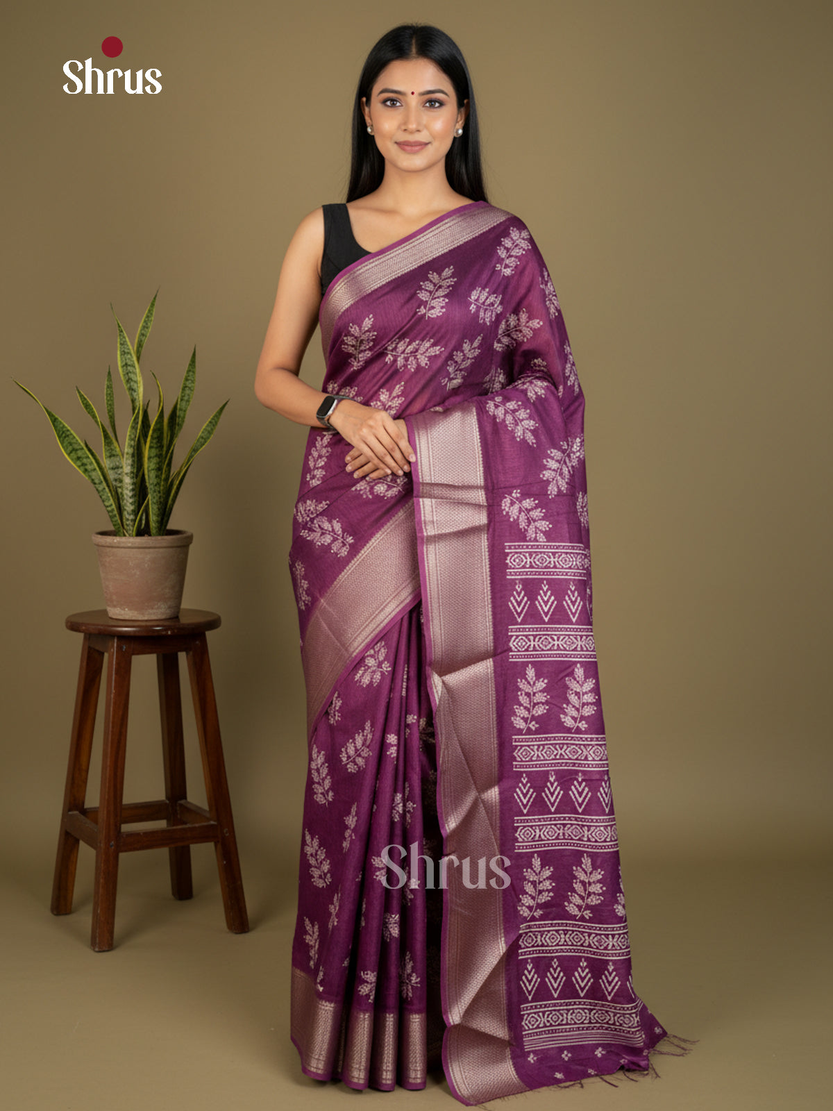 Semi Crepe Saree - EBS16678 - Shop on Shrus.com