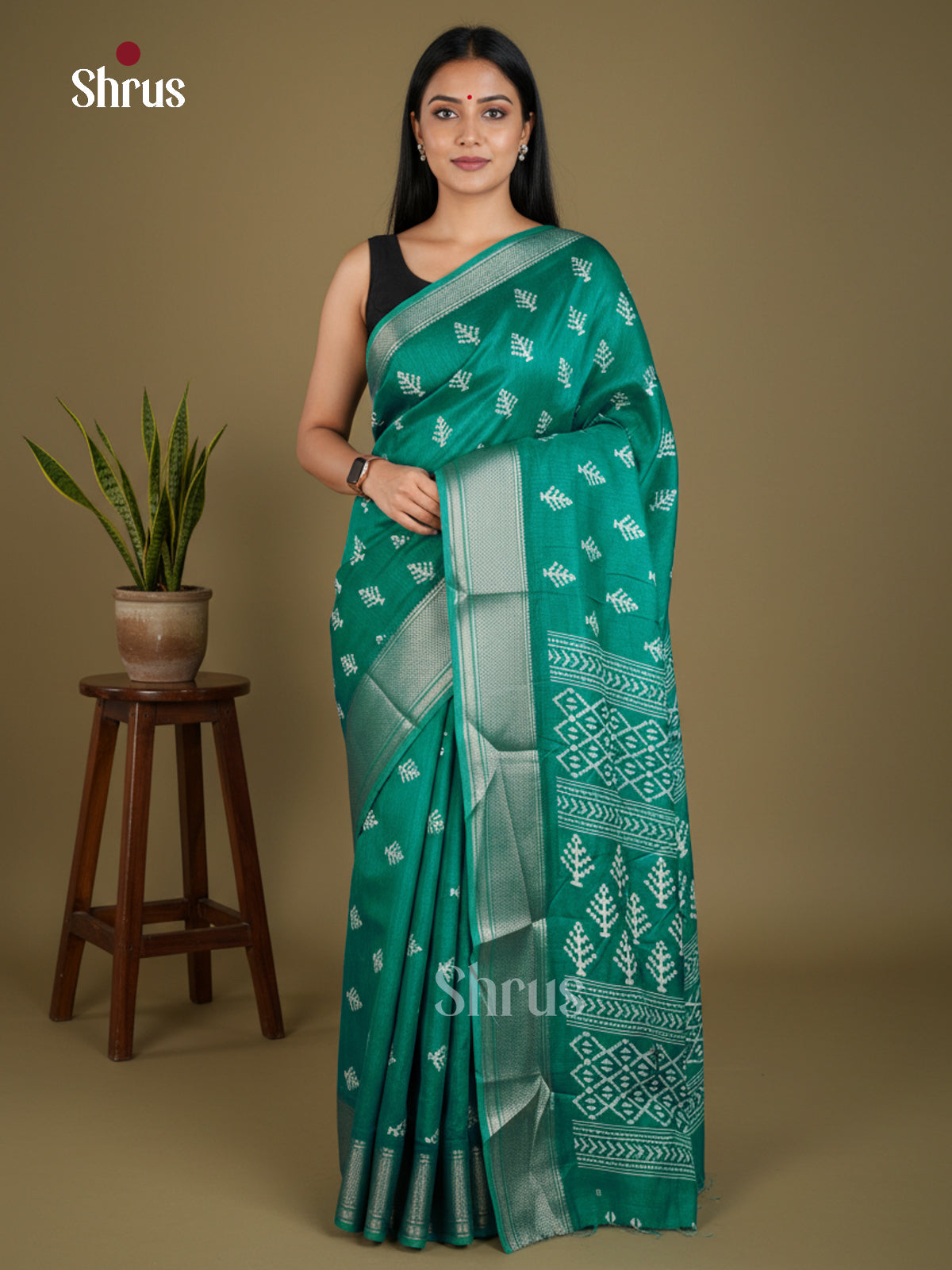 Semi Crepe Saree - EBS16688 - Shop on Shrus.com