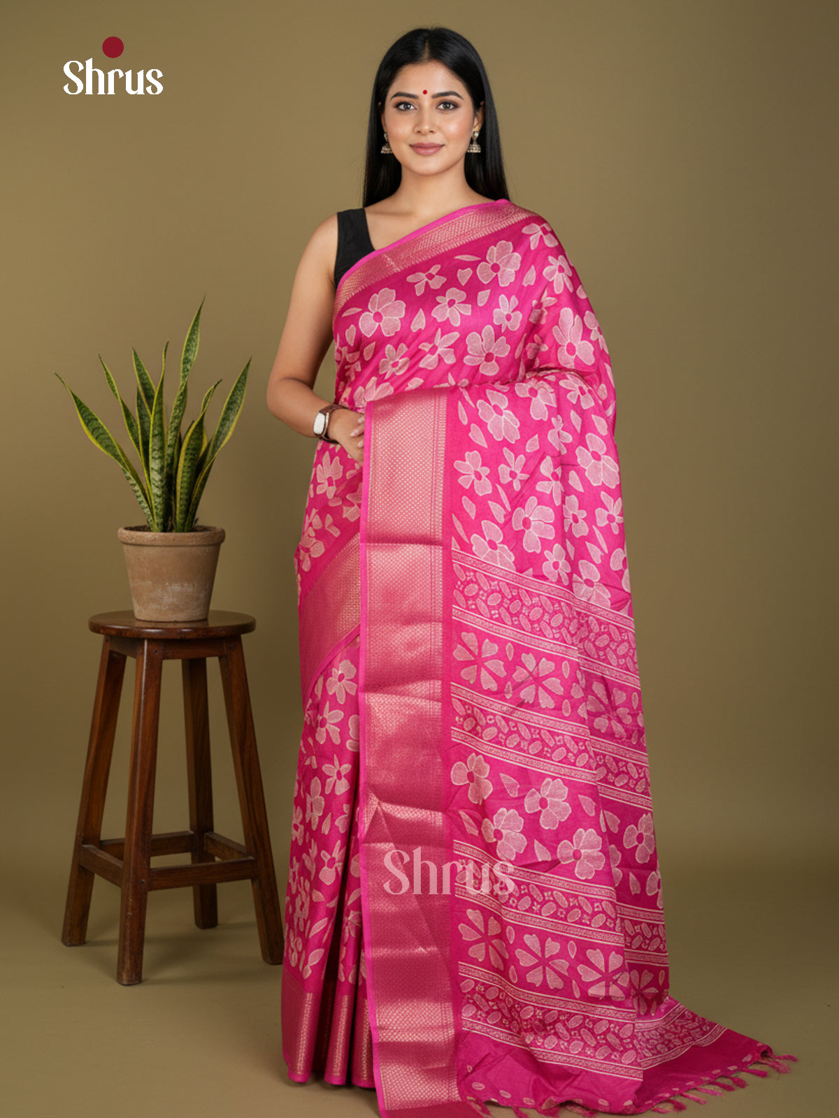 EBS16711 - Semi Crepe Saree - Shop on Shrus.com
