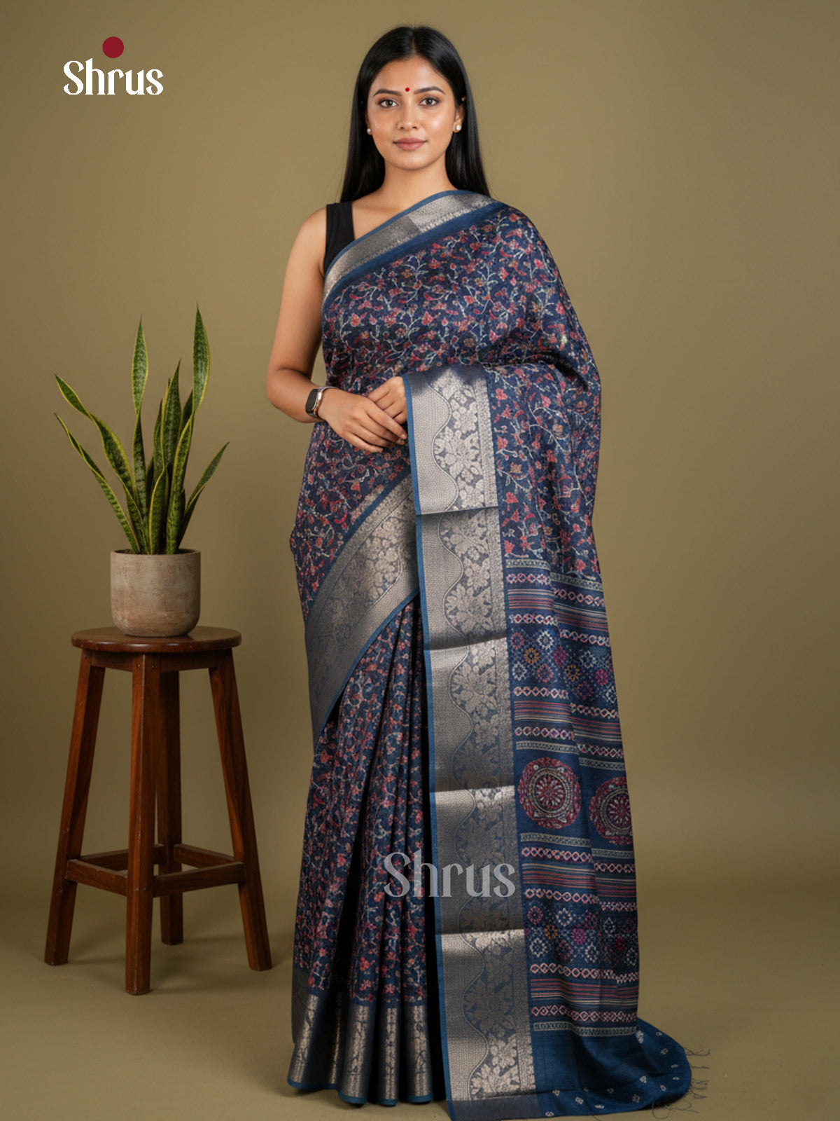 Semi Crepe Saree - EBS17033 - Shop on Shrus.com
