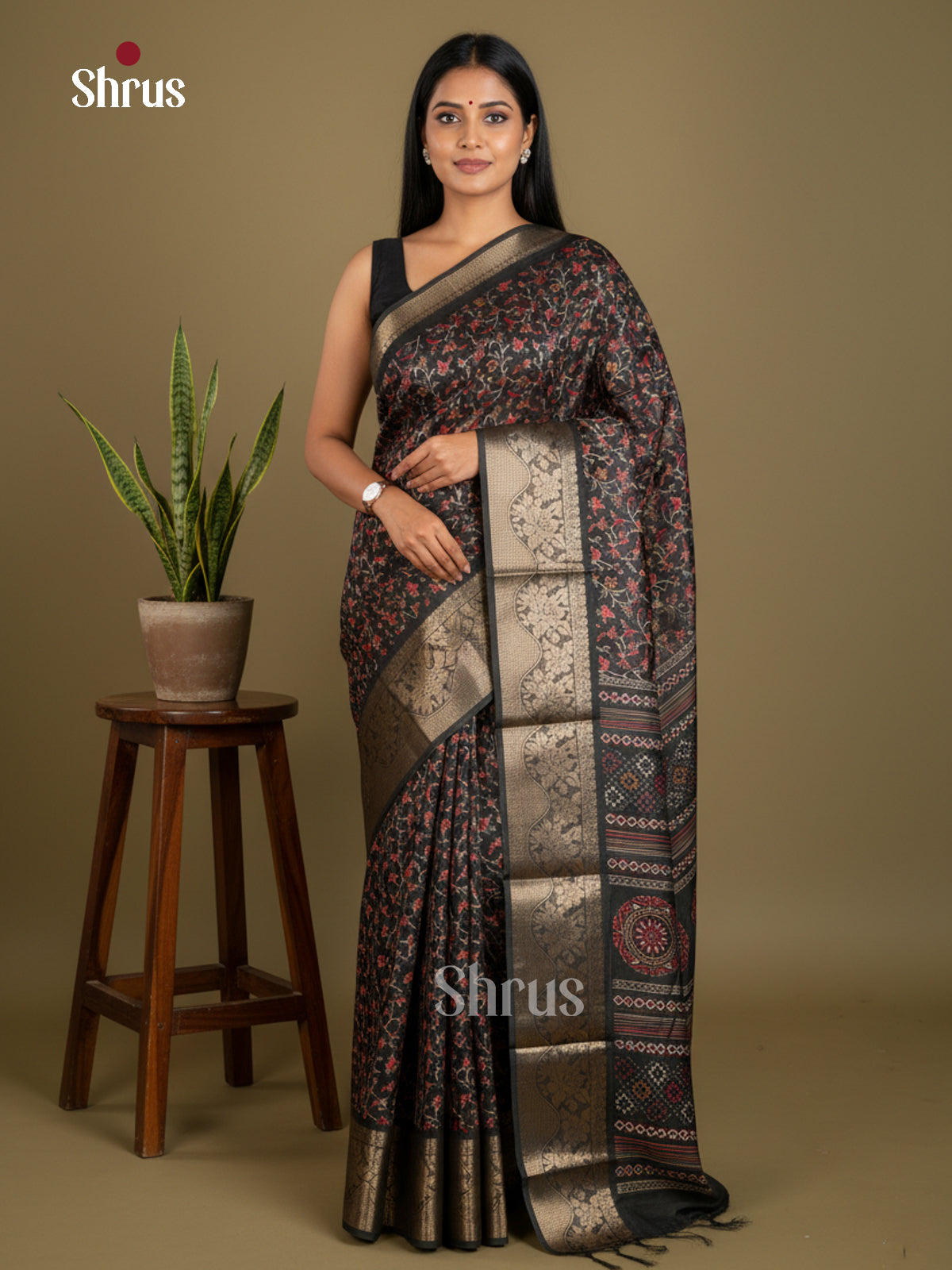 Semi Crepe Saree - EBS17037 - Shop on Shrus.com