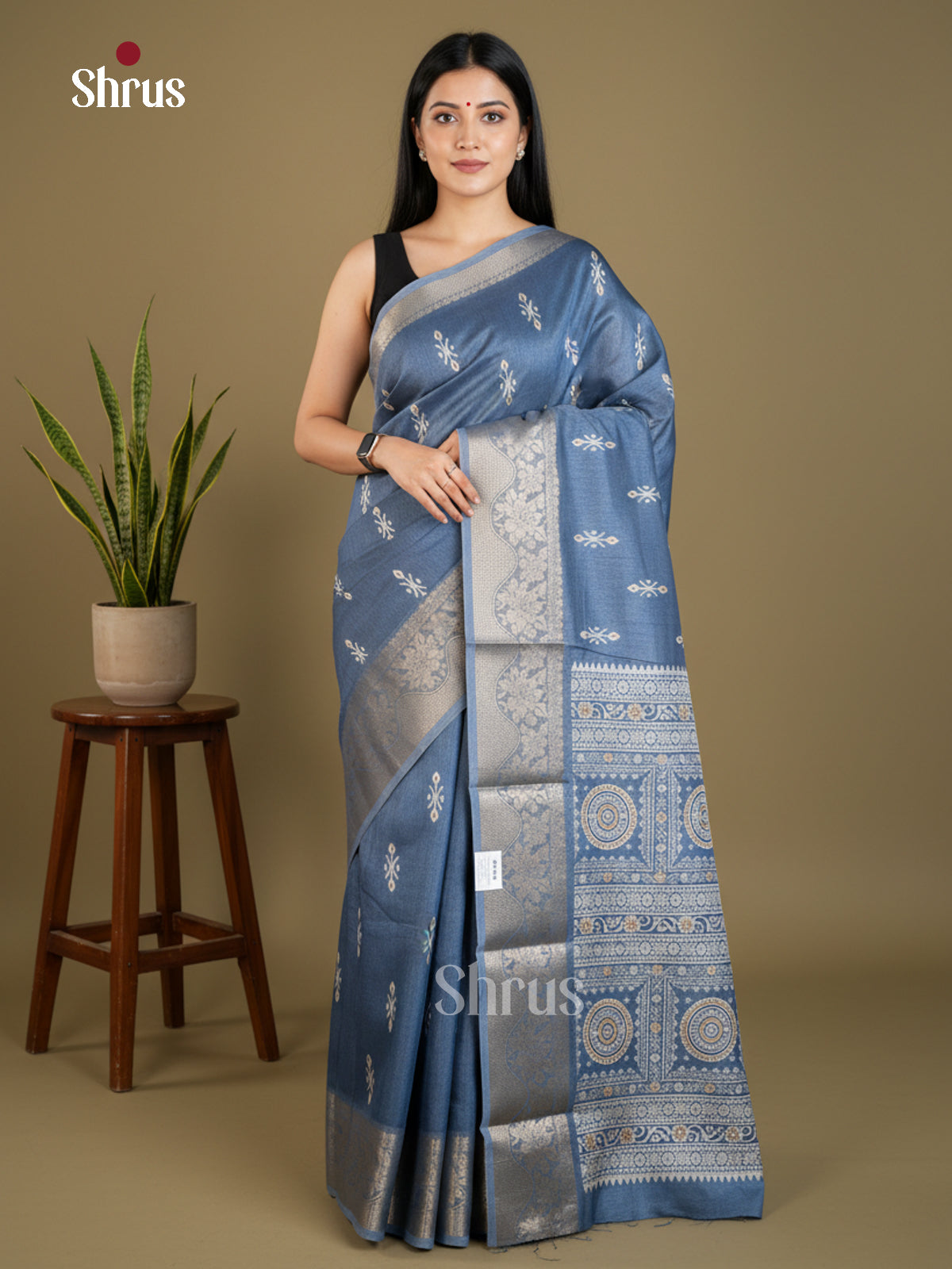 Semi Crepe Saree - EBS17044 - Shop on Shrus.com