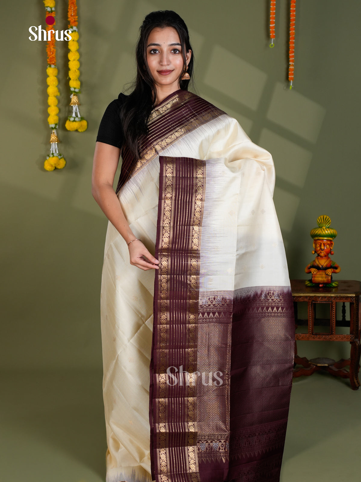 EBS18526 - Soft Silk Saree - Shop on Shrus.com