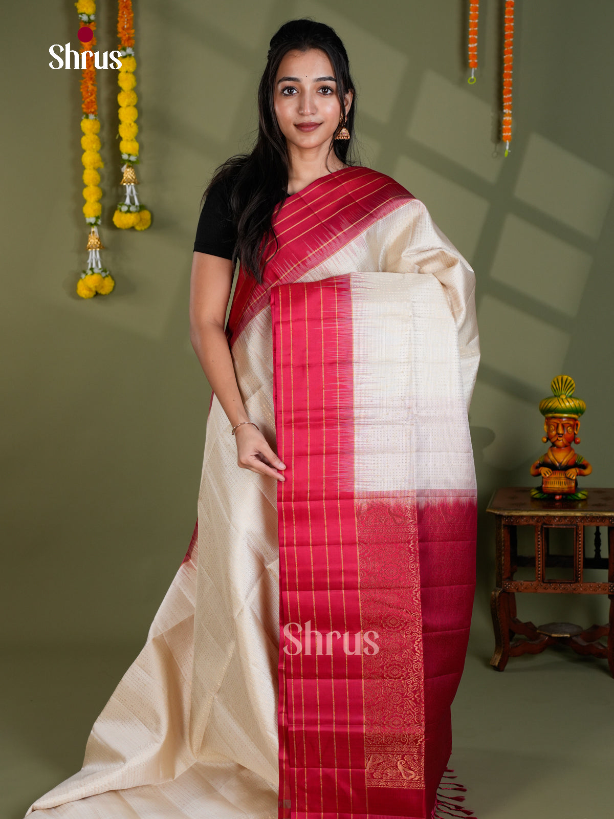 EBS18558 - Soft Silk Saree - Shop on Shrus.com