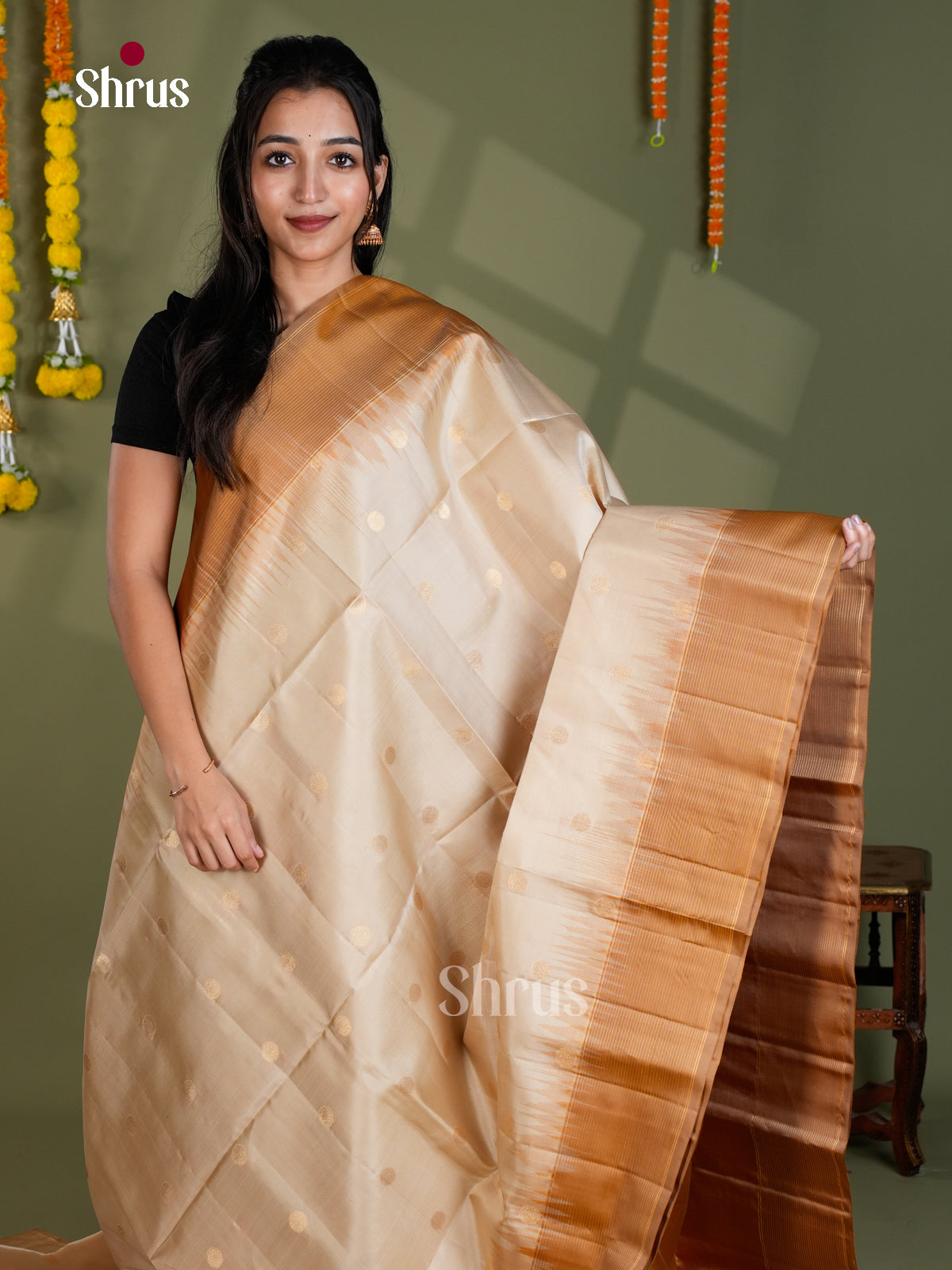 EBS18579 - Soft Silk Saree - Shop on Shrus.com