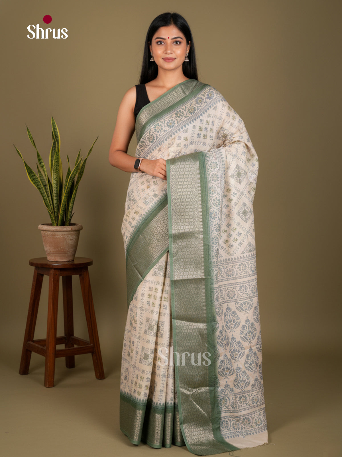 Semi Crepe Saree - EBS20018 - Shop on Shrus.com
