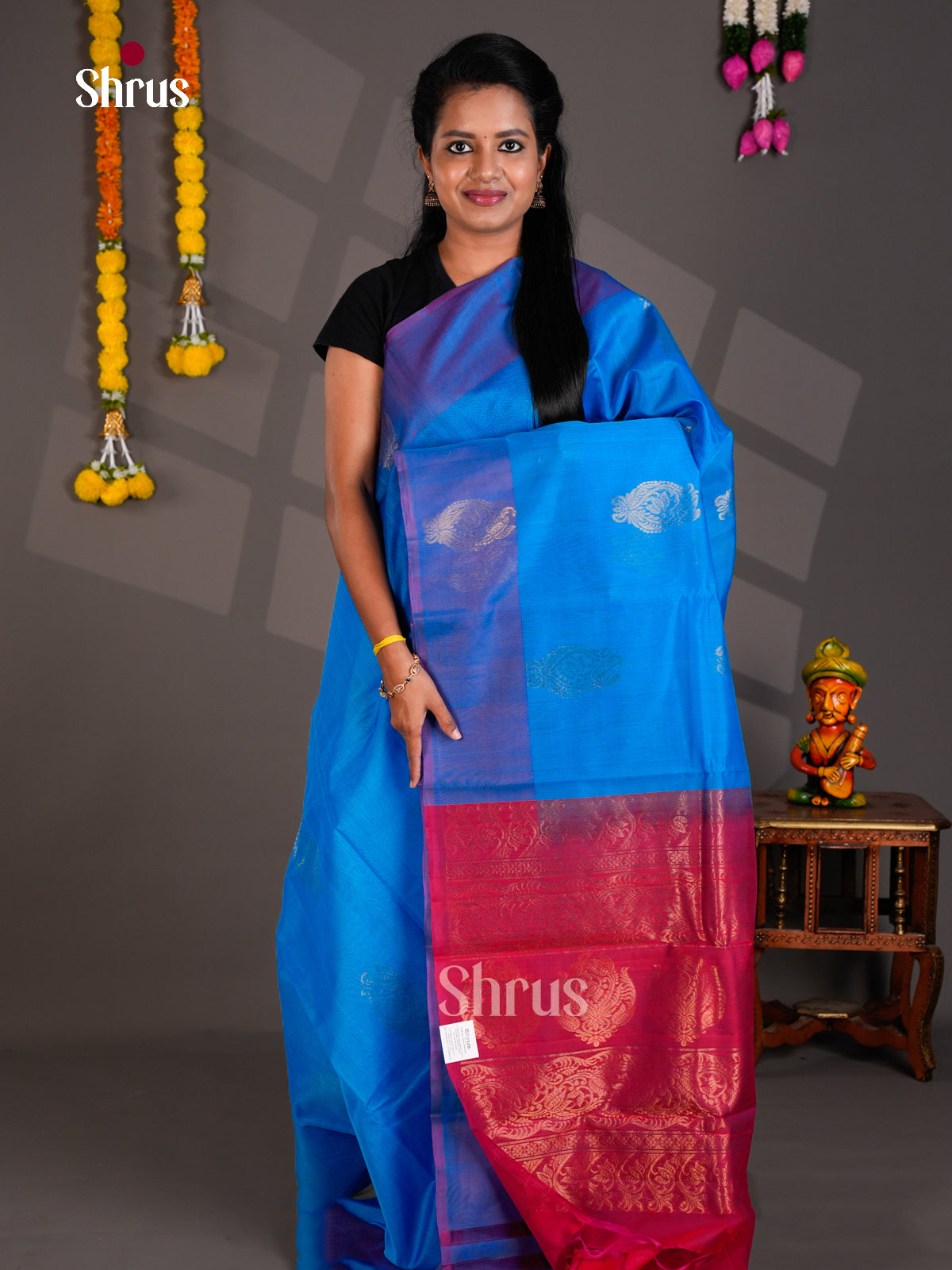 Timeless Silk Cotton Saree - EBS21050 - Shop on Shrus.com