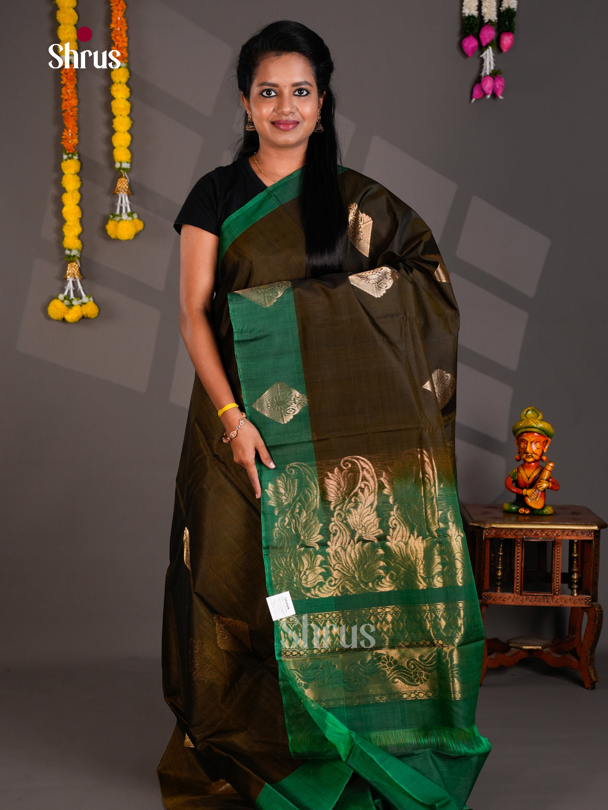 Timeless Silk Cotton Saree - EBS21056 - Shop on Shrus.com