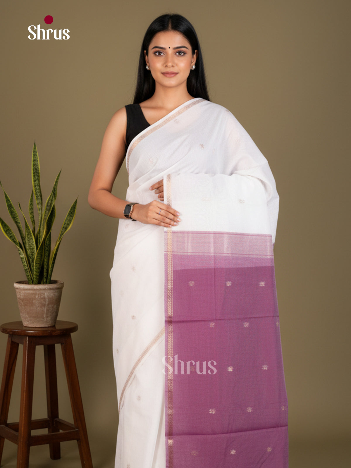 EBS26080 - Semi Maheshwari Saree - Shop on Shrus.com