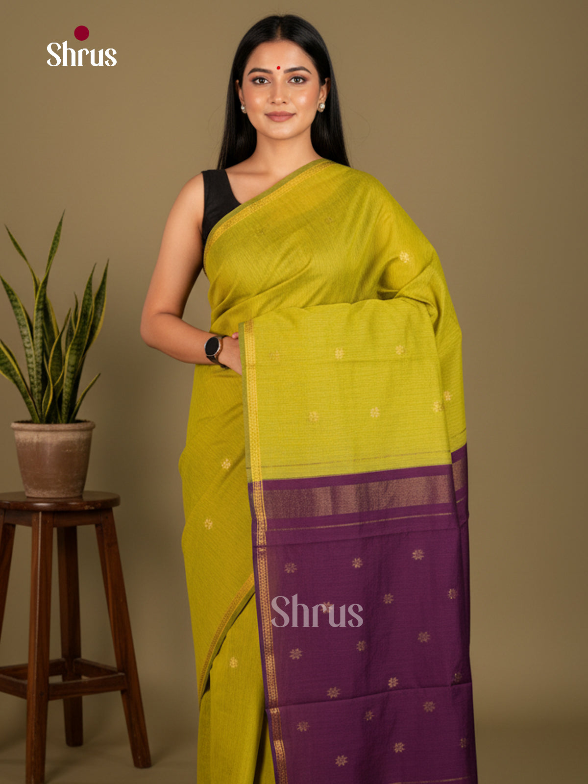 EBS26089 - Semi Maheshwari Saree - Shop on Shrus.com