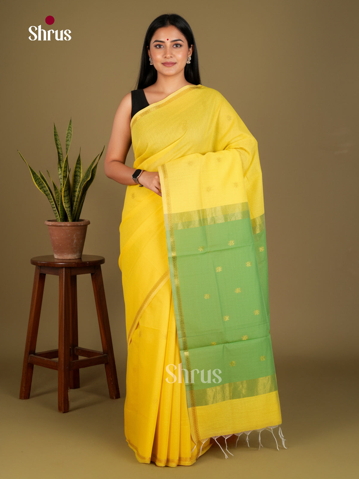 EBS26090 - Semi Maheshwari Saree - Shop on Shrus.com