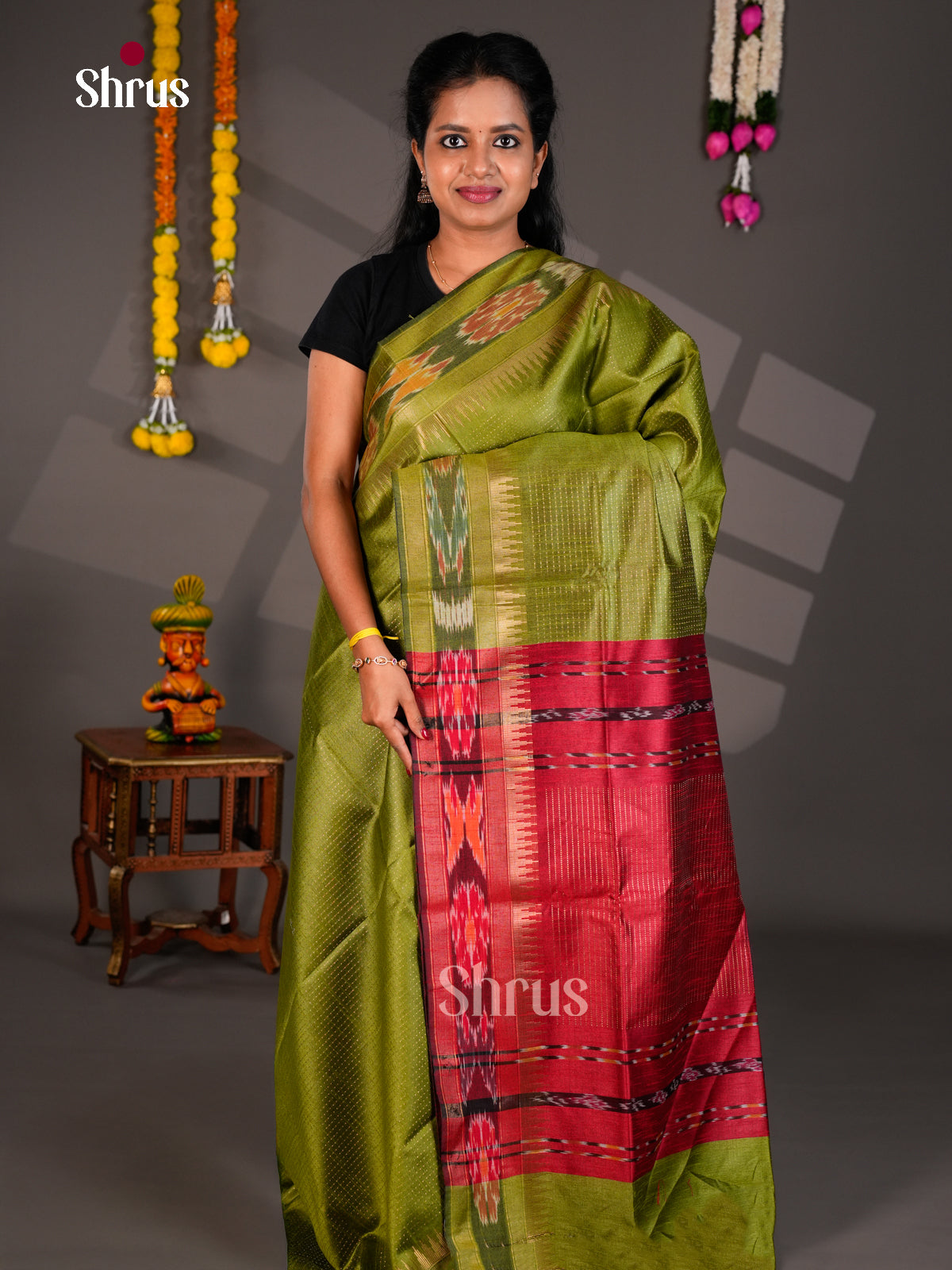 EBS26305 - Semi Rawsilk Saree - Shop on Shrus.com