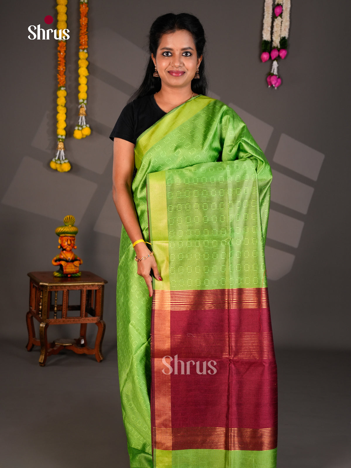 EBS26469 - Semi Rawsilk Saree - Shop on Shrus.com