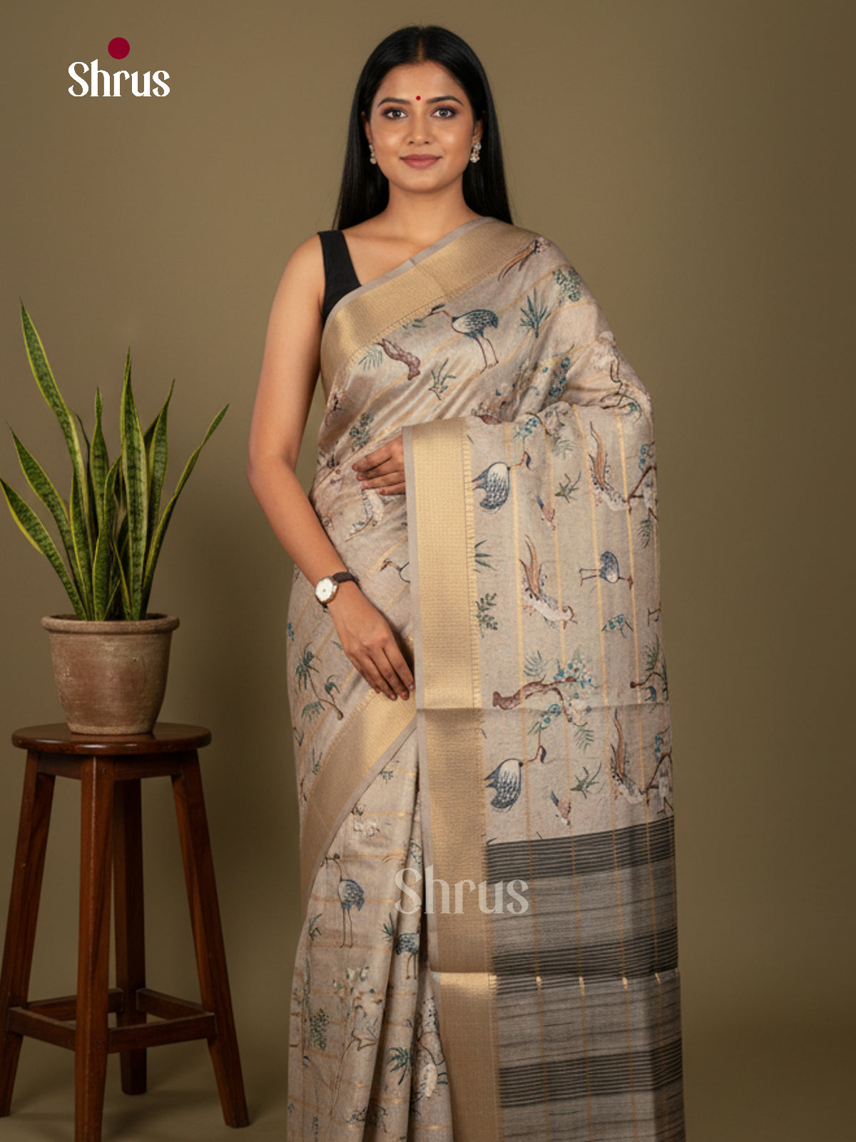 Printed Semi Tussar Saree - ECS02117 - Shop on Shrus.com