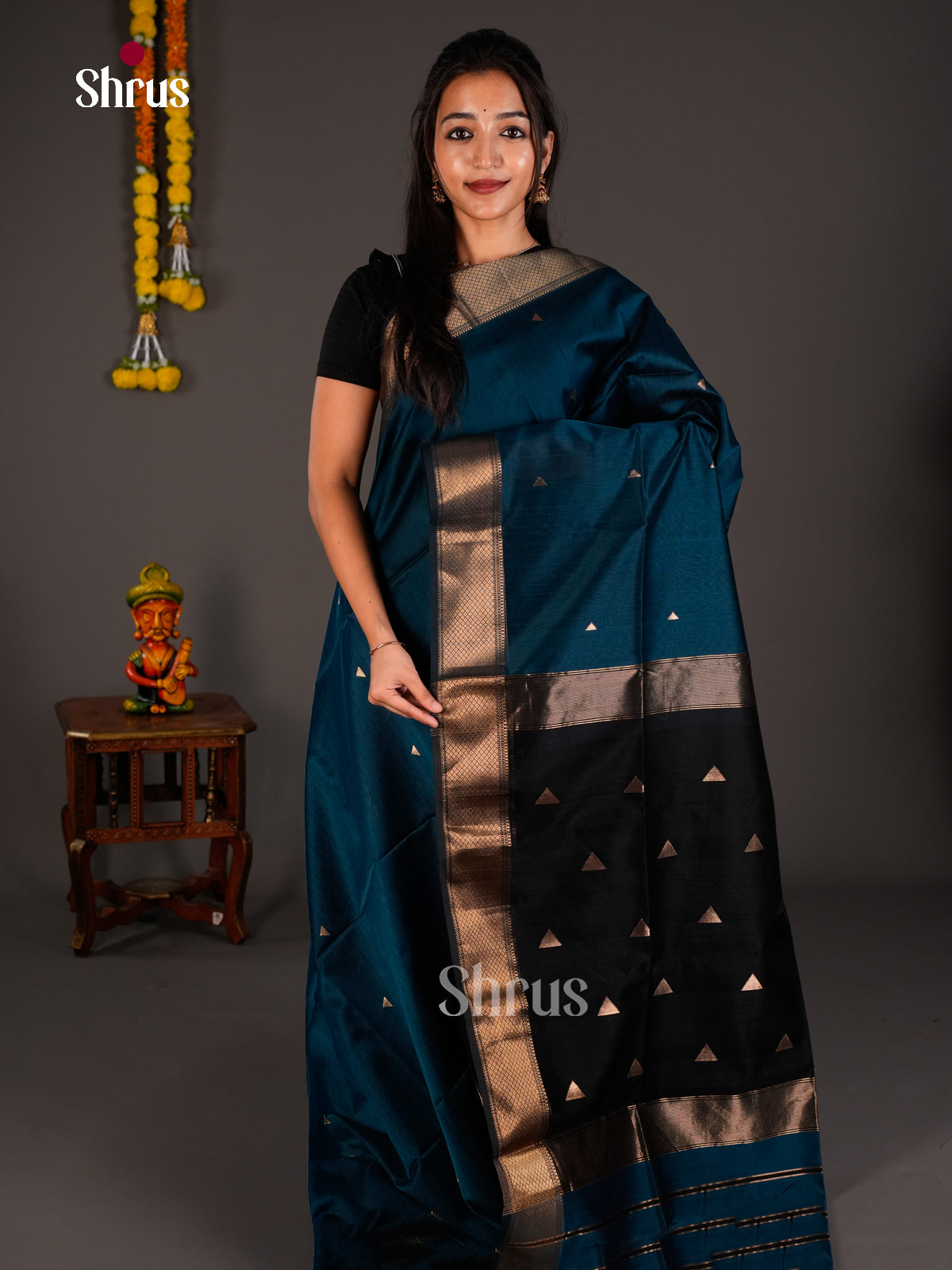 Maheshwari silkcotton Saree - ECS03032 - Shop on Shrus.com
