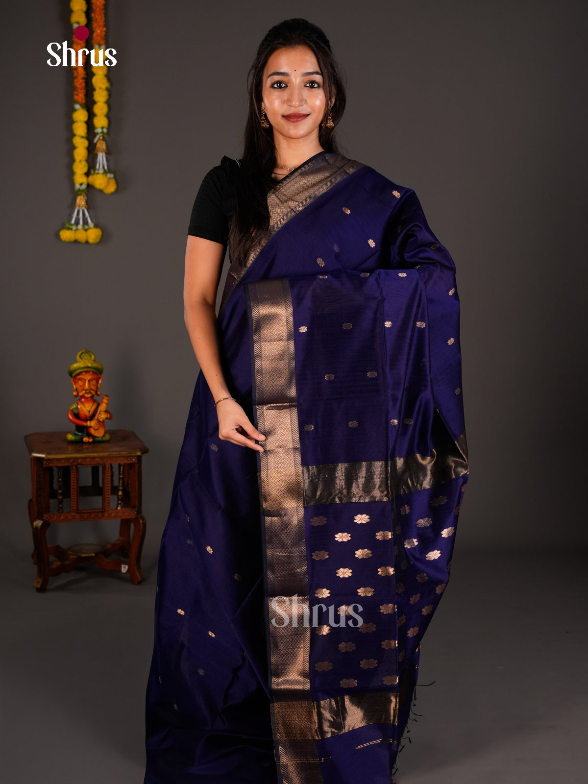 Maheshwari silkcotton Saree - ECS03045 - Shop on Shrus.com