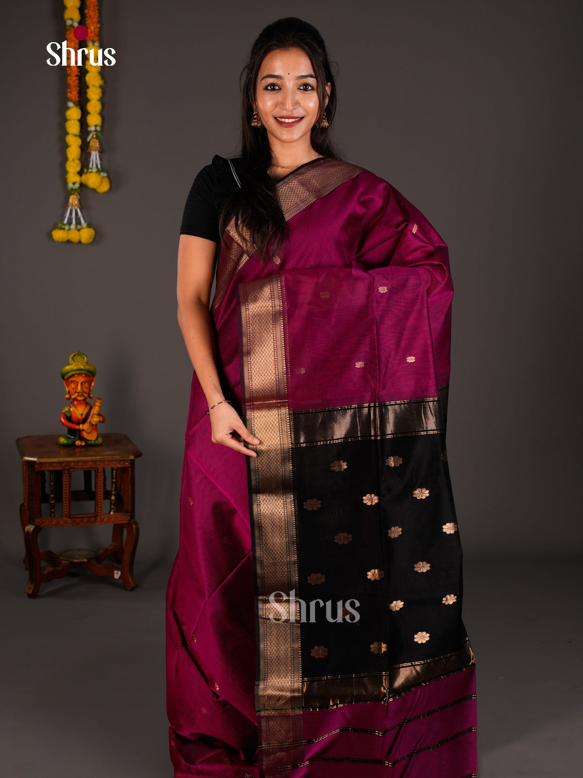 Maheshwari silkcotton Saree - ECS03046 - Shop on Shrus.com