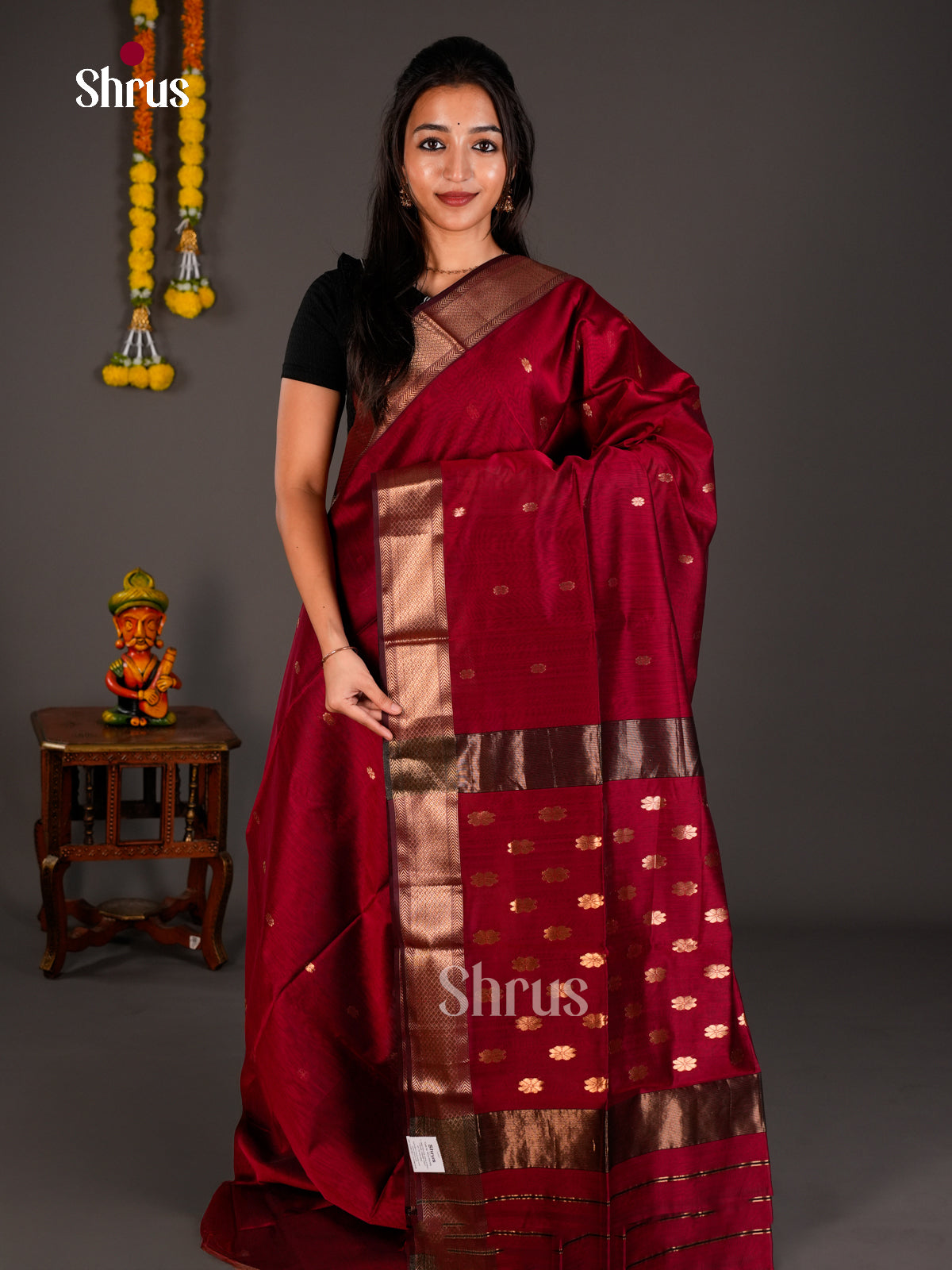 Maheshwari silkcotton Saree - ECS03054 - Shop on Shrus.com