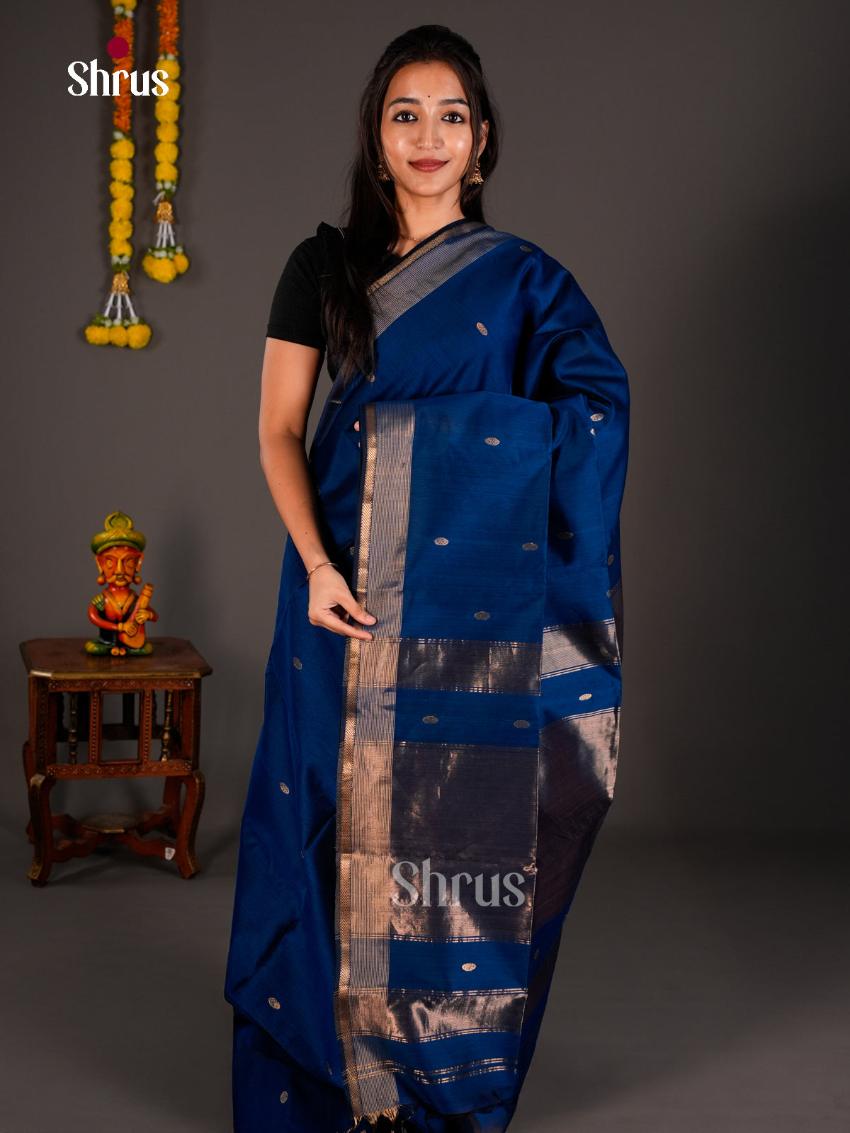 Maheshwari silkcotton Saree - ECS03094 - Shop on Shrus.com