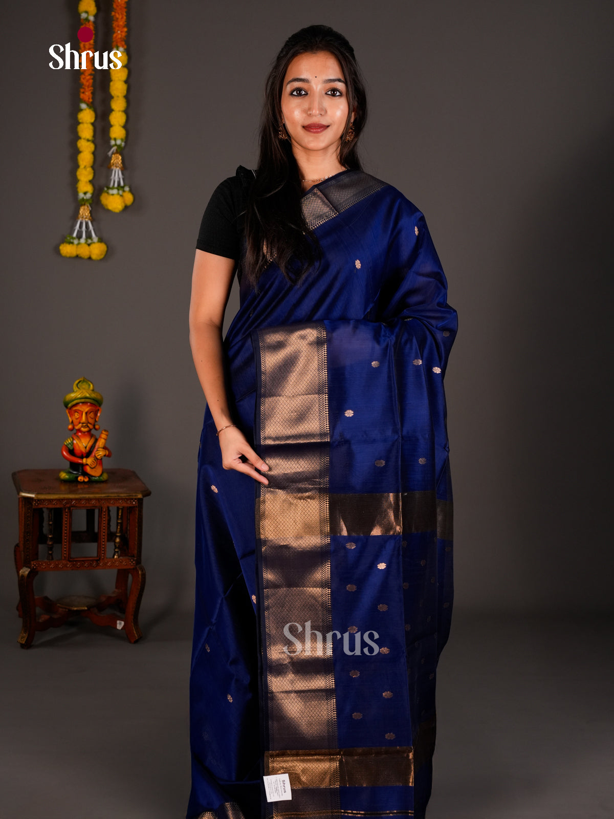 Maheshwari silkcotton Saree - ECS03132 - Shop on Shrus.com