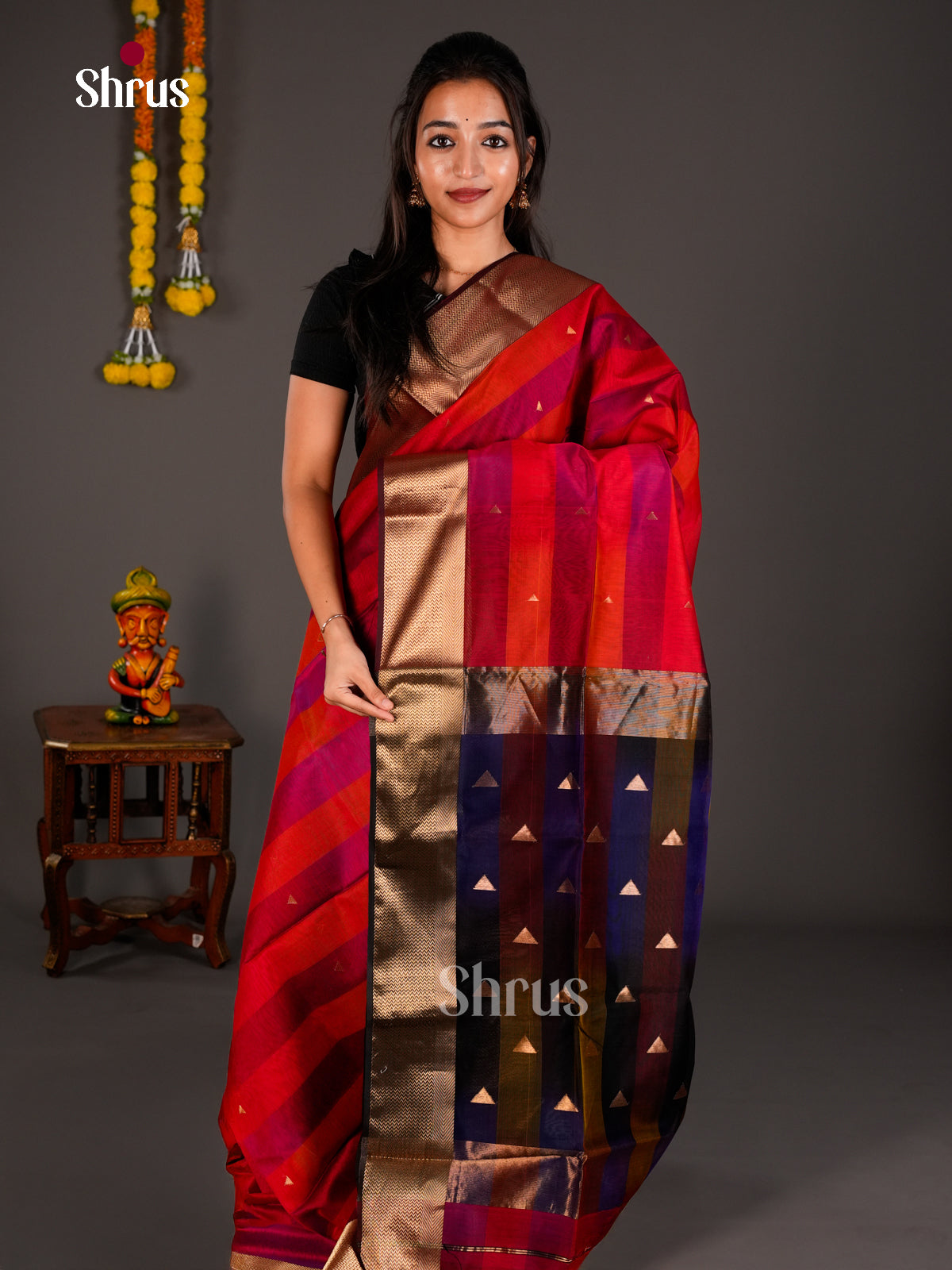 Maheshwari silkcotton Saree - ECS03143 - Shop on Shrus.com