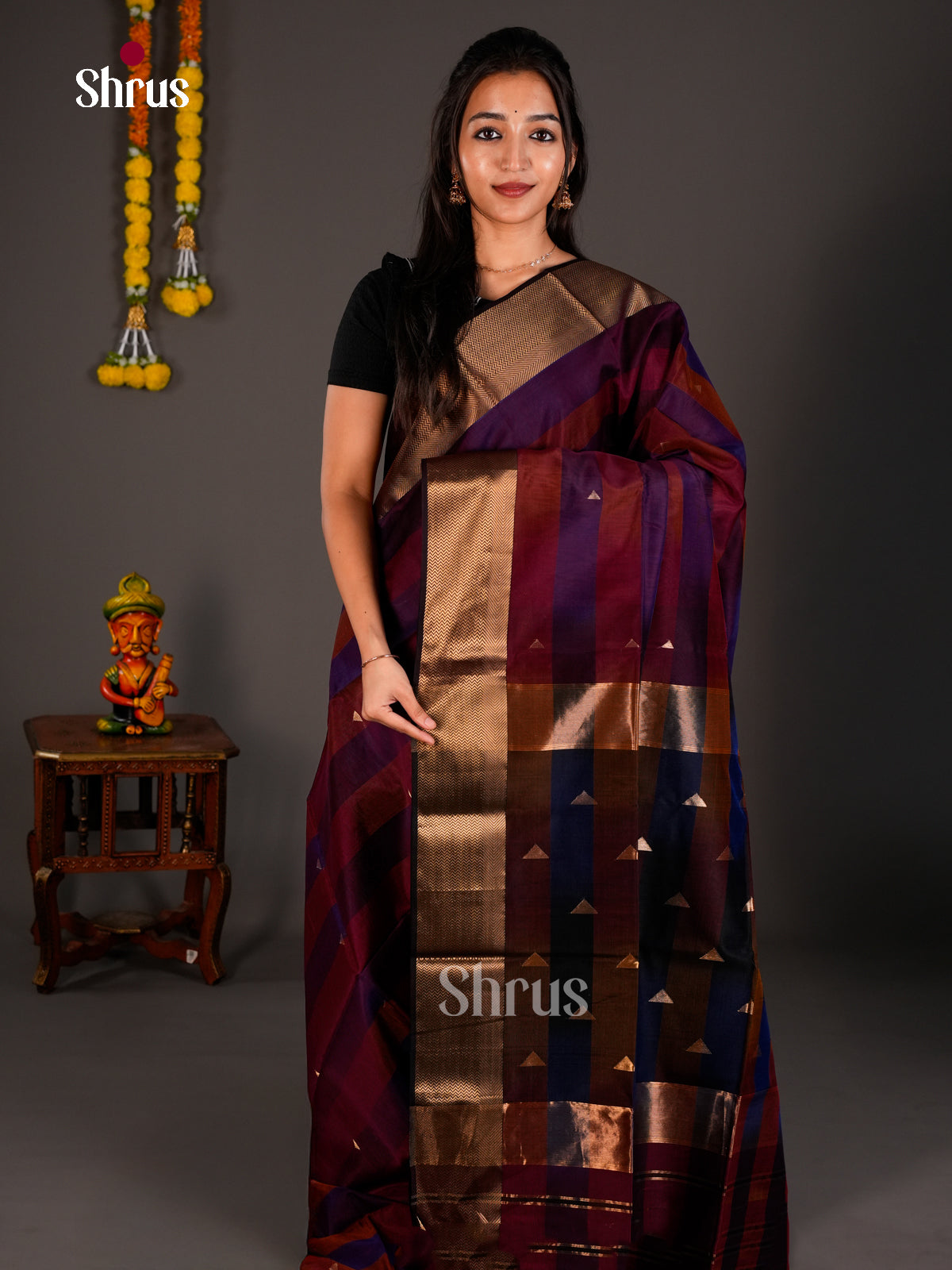 Maheshwari silkcotton Saree - ECS03144 - Shop on Shrus.com