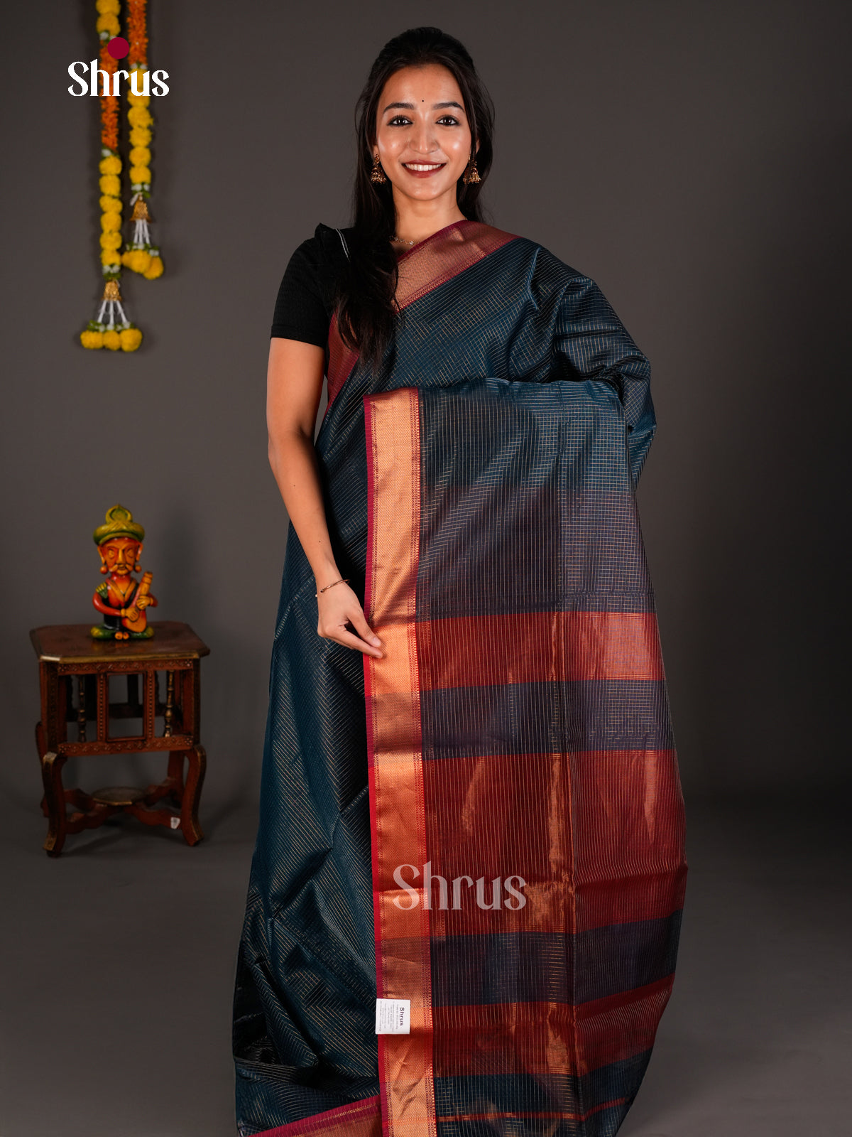 Maheshwari silkcotton Saree - ECS03178 - Shop on Shrus.com