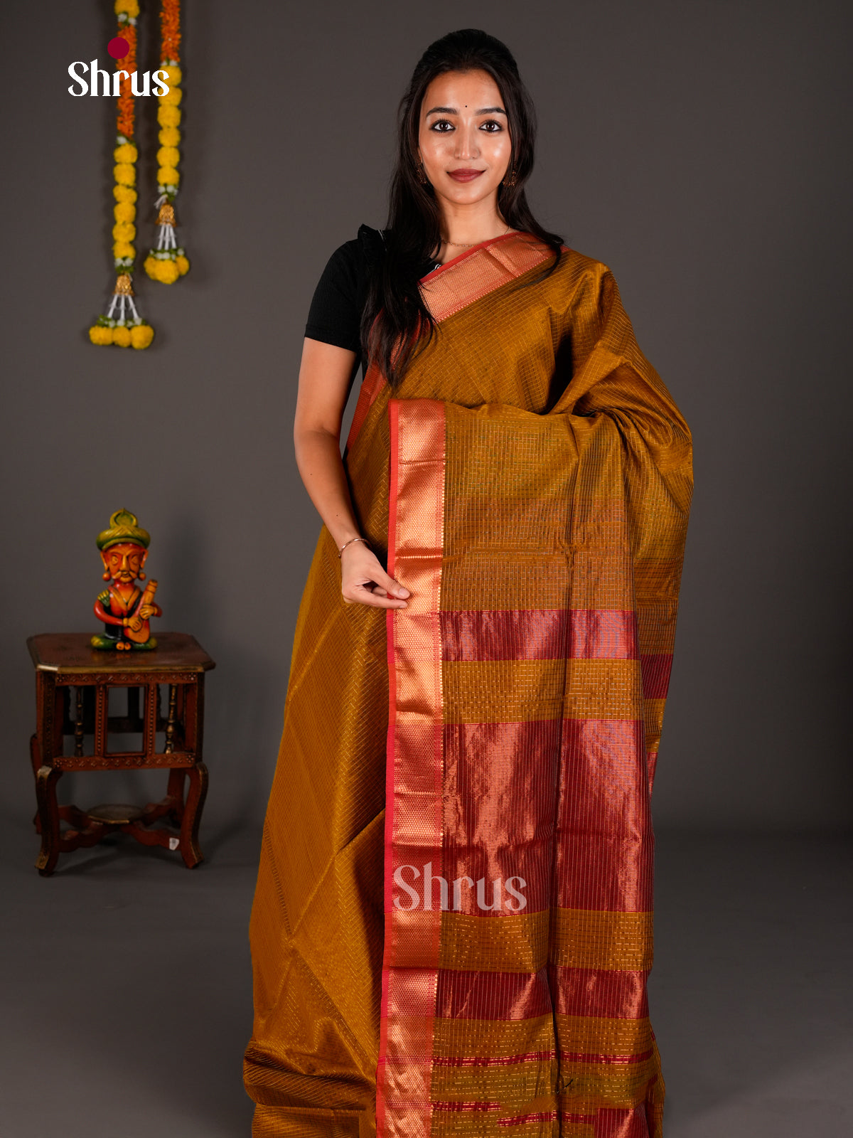 Maheshwari silkcotton Saree - ECS03210 - Shop on Shrus.com