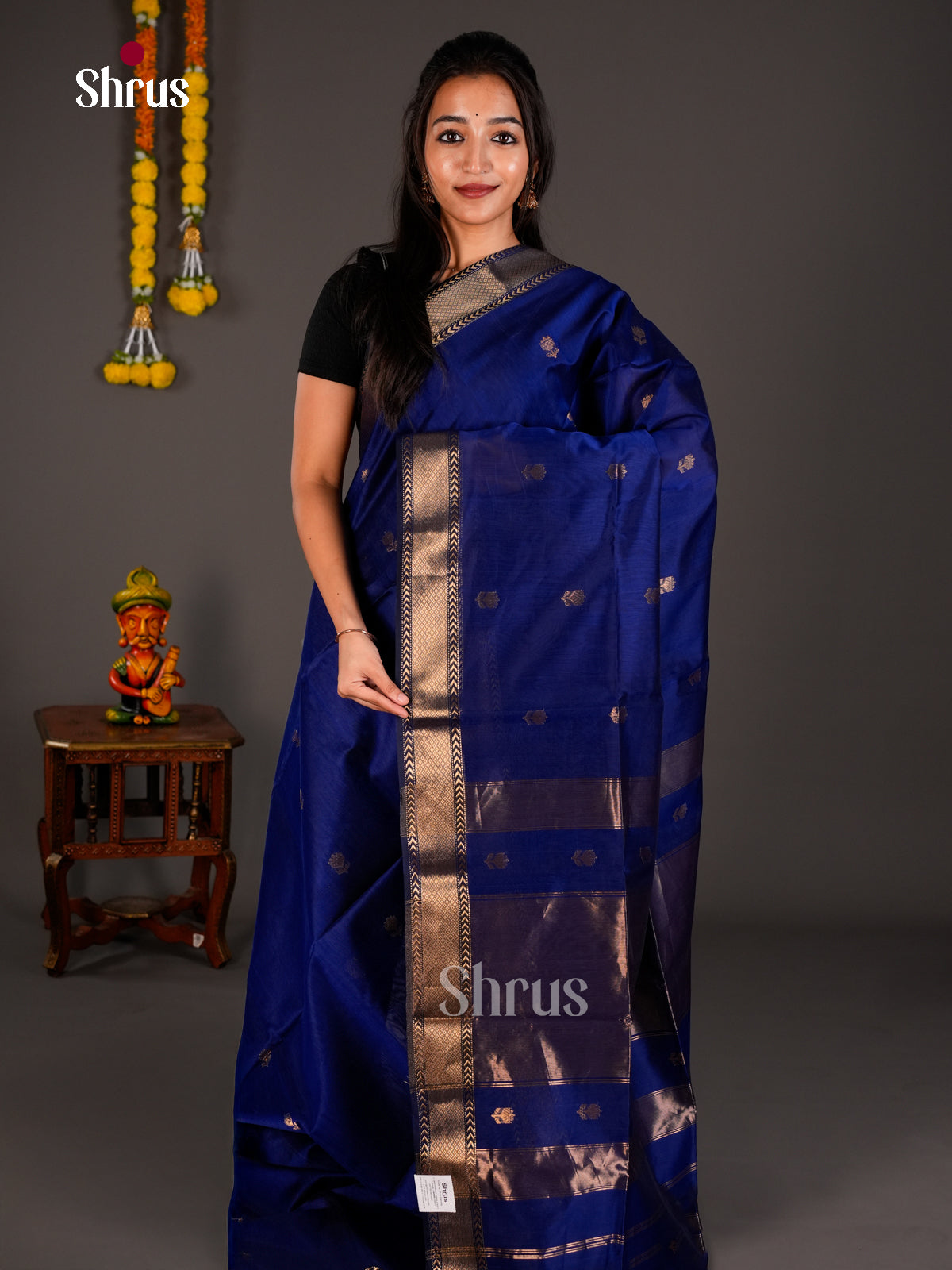 Maheshwari silkcotton Saree - ECS03216 - Shop on Shrus.com