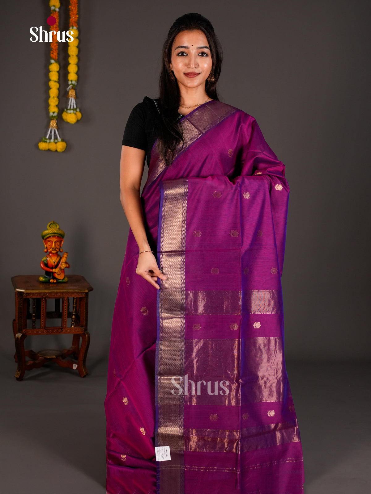Maheshwari silkcotton Saree - ECS03227 - Shop on Shrus.com