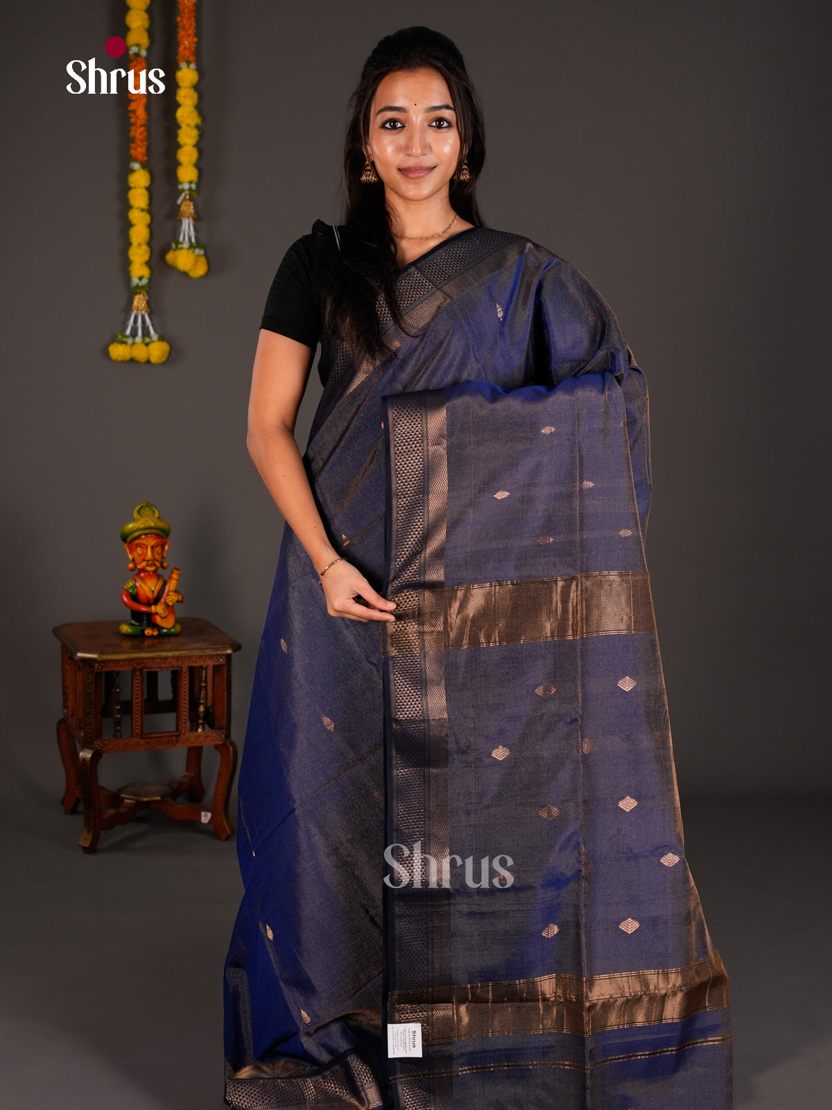 Maheshwari silkcotton Saree - ECS03273 - Shop on Shrus.com