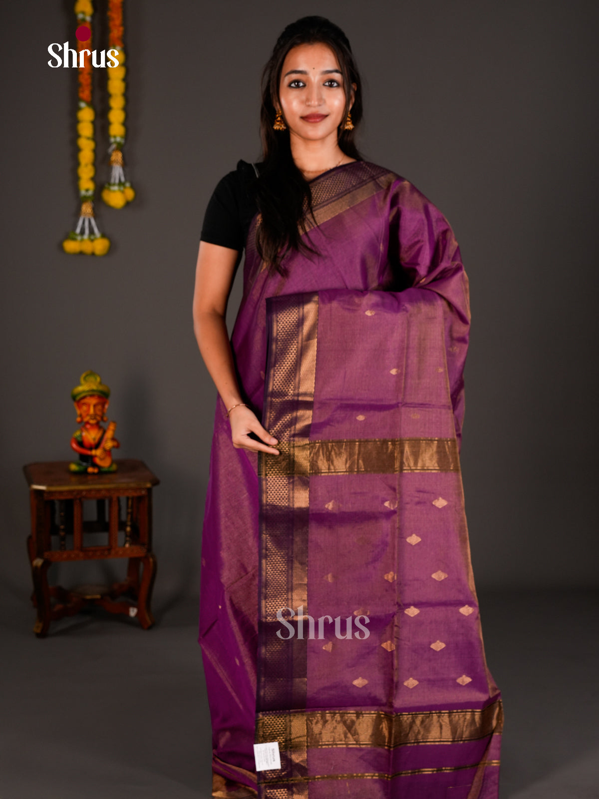 Maheshwari silkcotton Saree - ECS03275 - Shop on Shrus.com