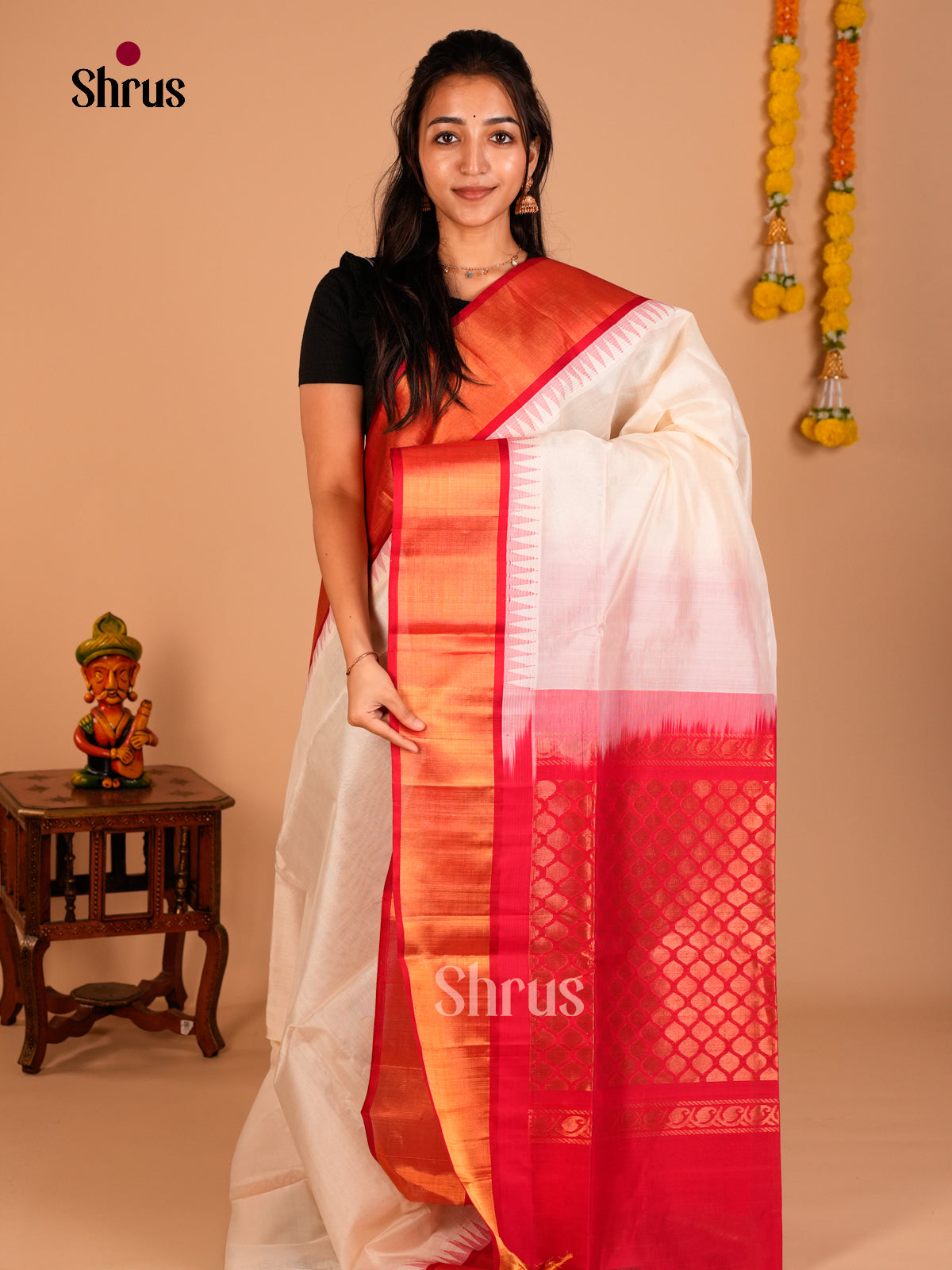 Silk Cotton Saree - ECS05010 - Shop on Shrus.com