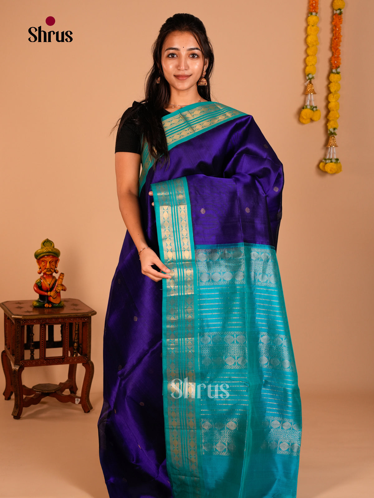 Silk Cotton Saree - ECS05047 - Shop on Shrus.com
