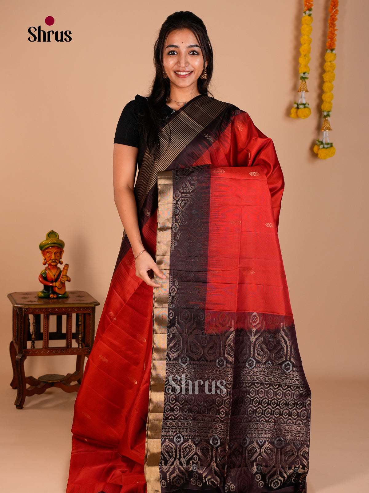 Soft Silk Saree - ECS06308 - Shop on Shrus.com