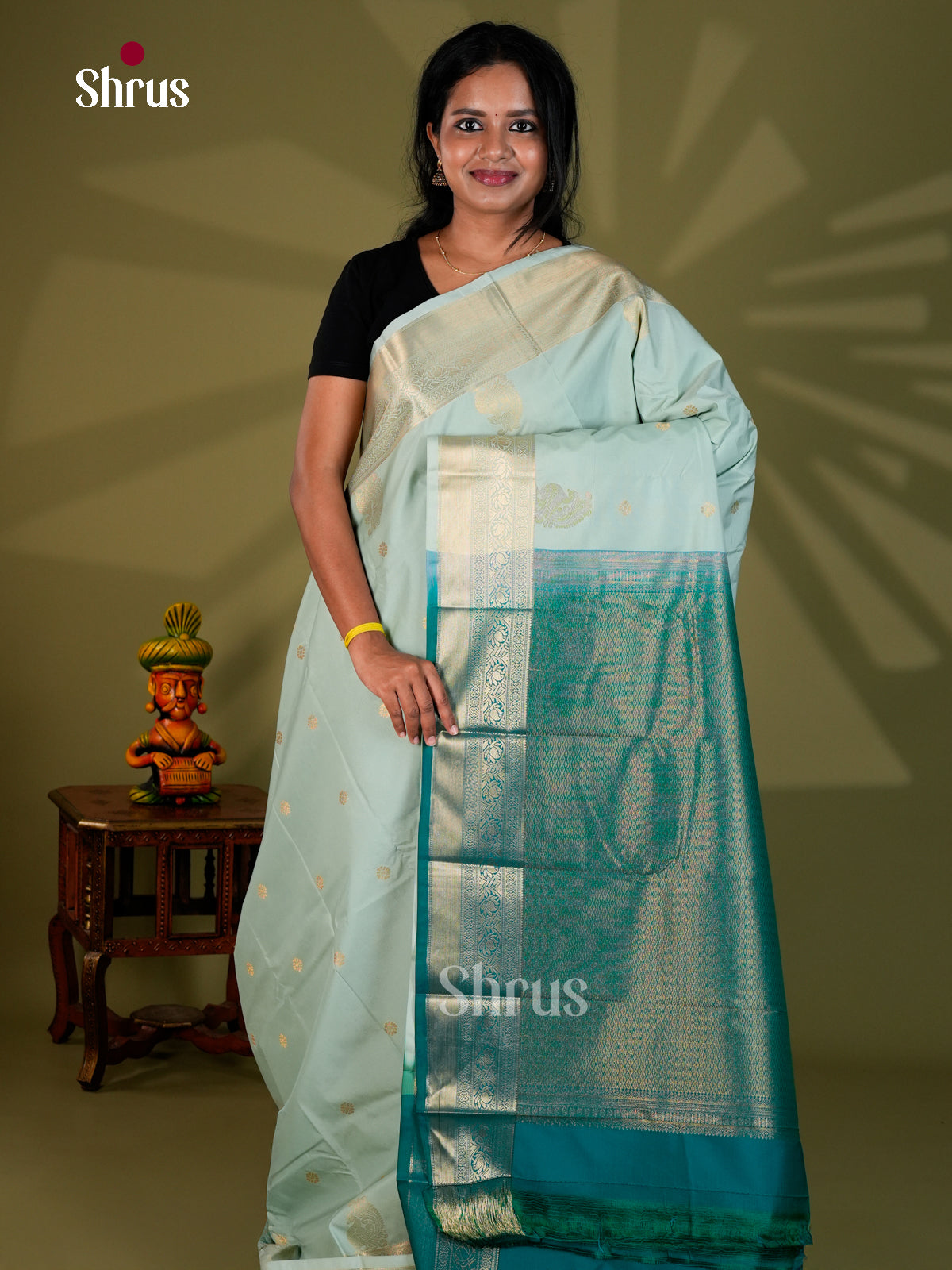 Semi Kanchipuram Saree - ECS09027 - Shop on Shrus.com