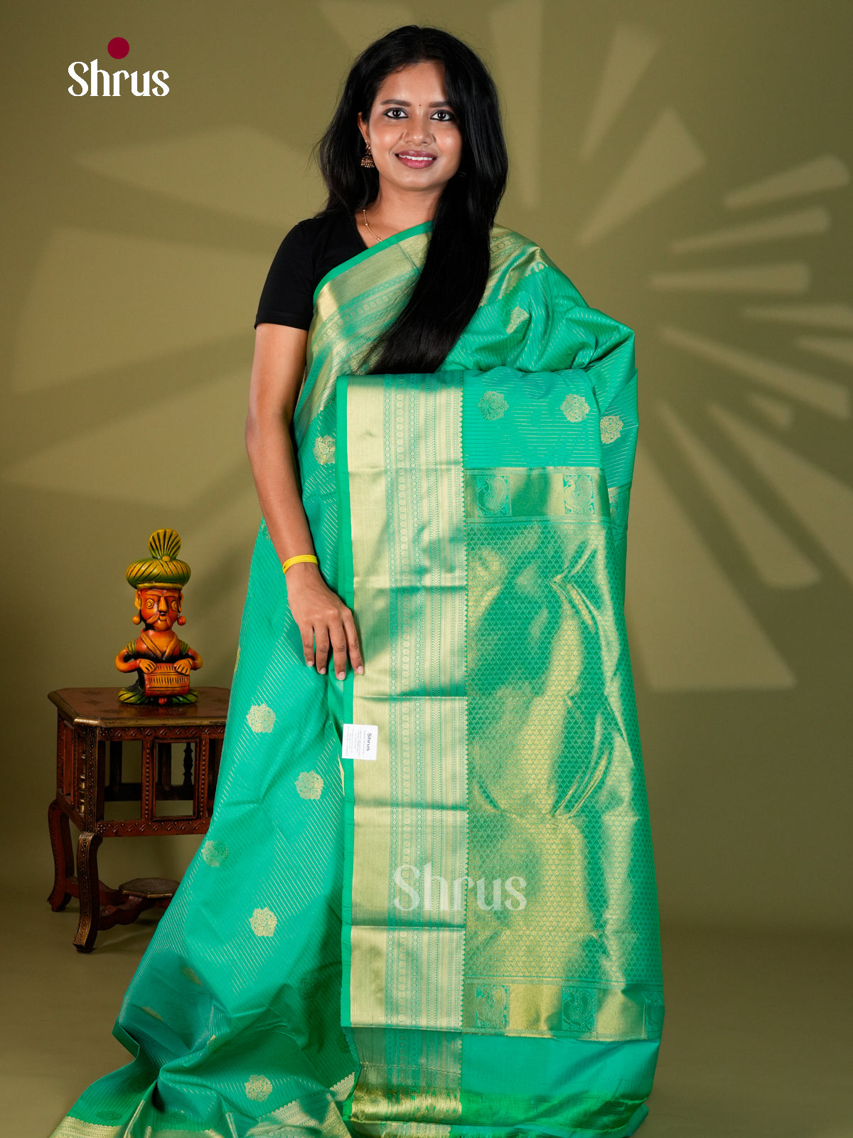 Semi Kanchipuram Saree - ECS09044 - Shop on Shrus.com