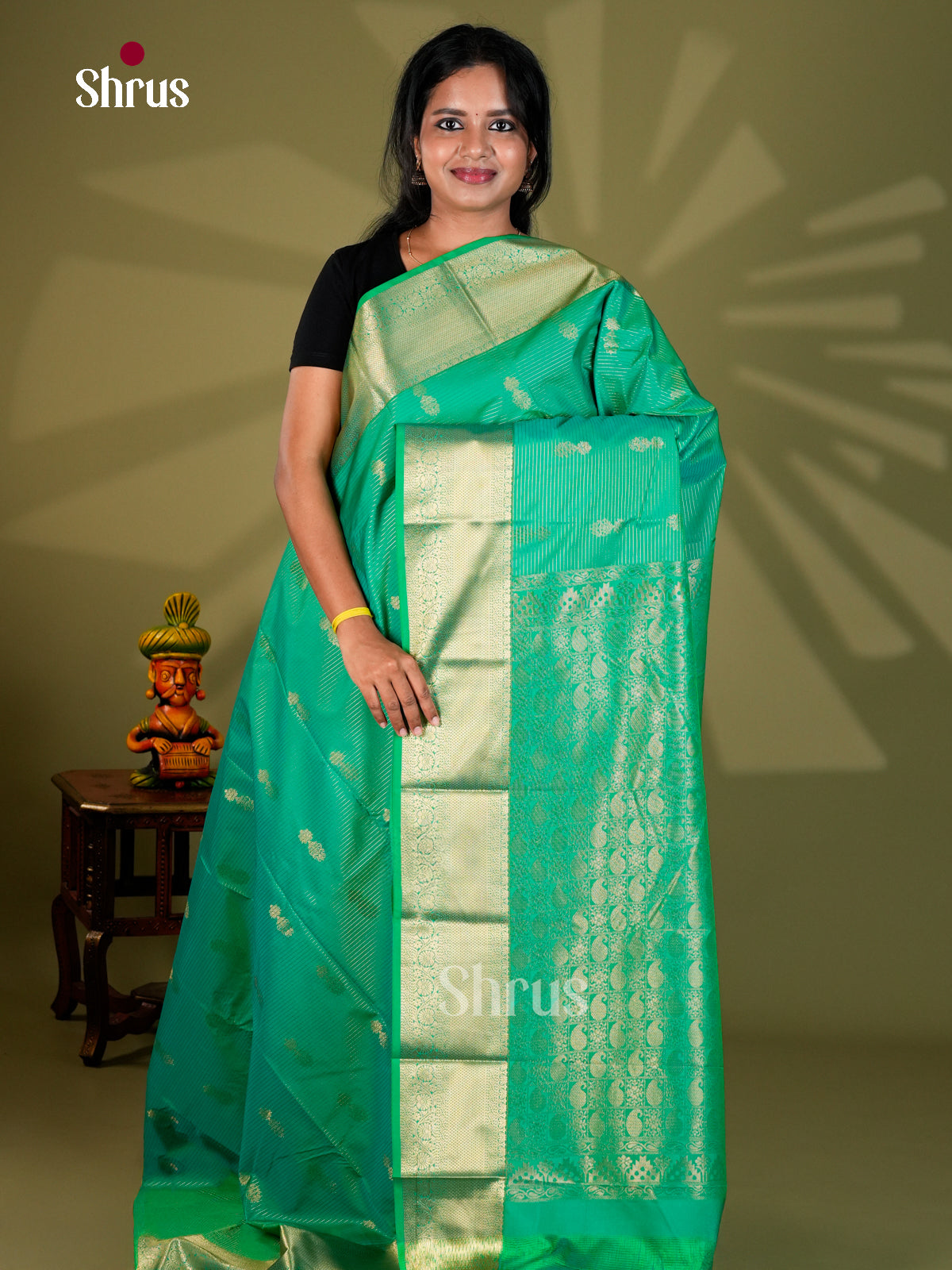 Semi Kanchipuram Saree - ECS09092 - Shop on Shrus.com