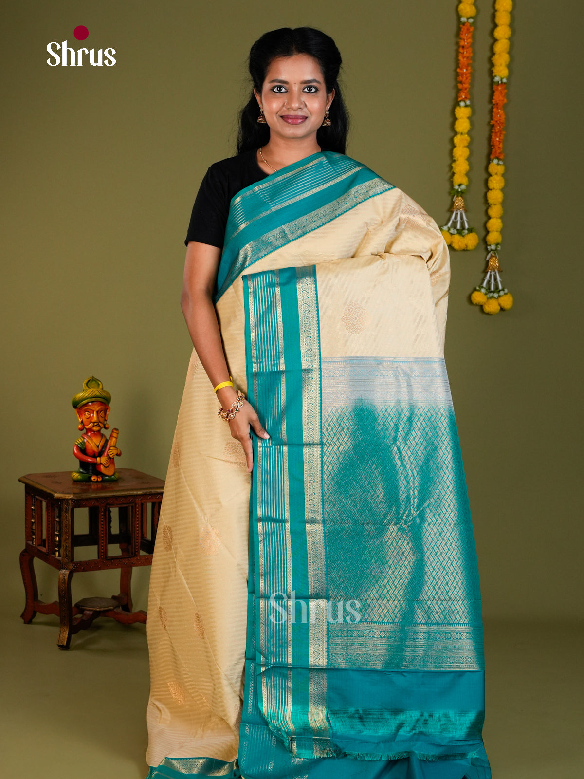 Semi Kanchipuram Saree - ECS09184 - Shop on Shrus.com